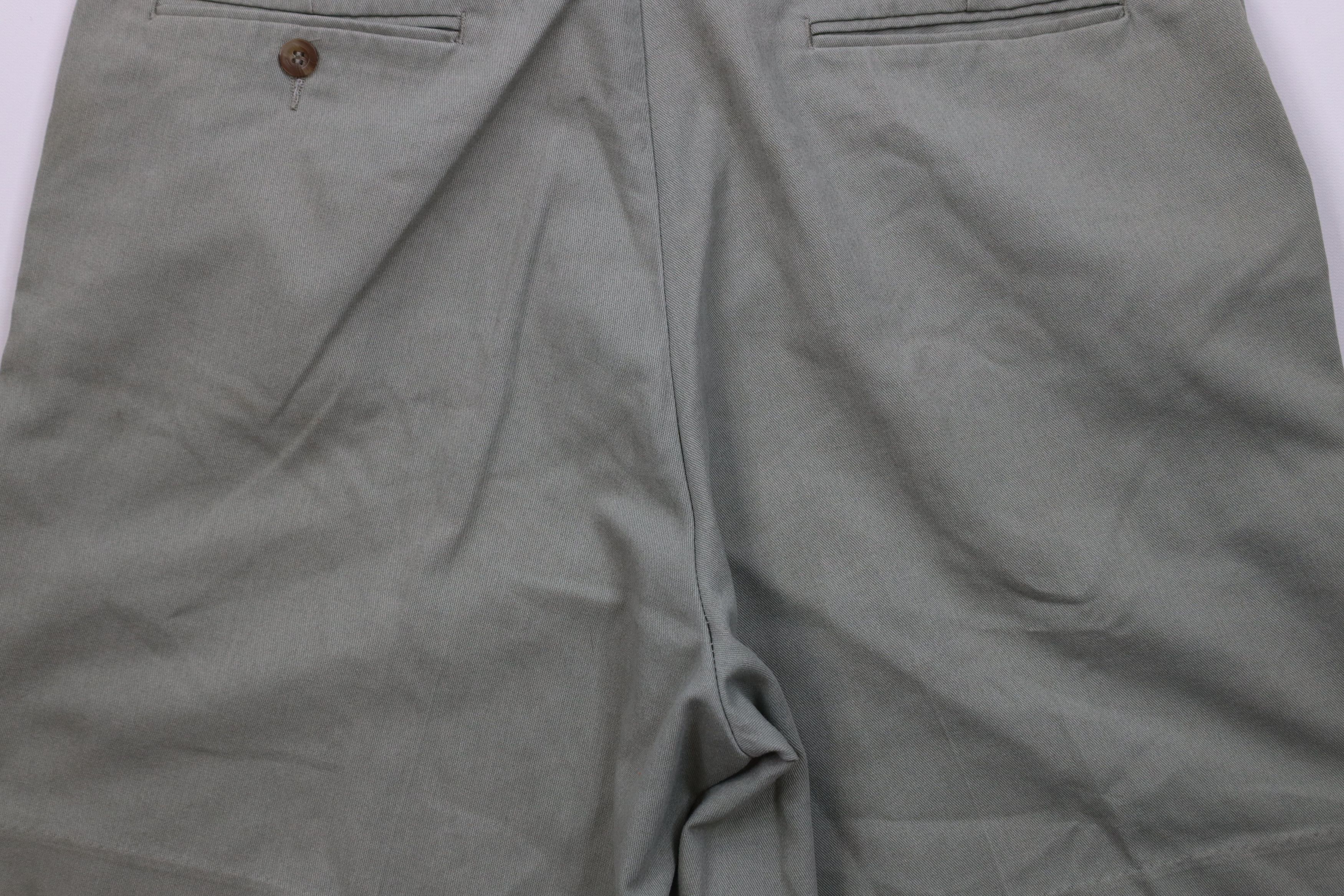 Vintage Vintage 90s Streetwear Above Knee Chino Golf Shorts Green Size US 34 / EU 50 - 10 Thumbnail