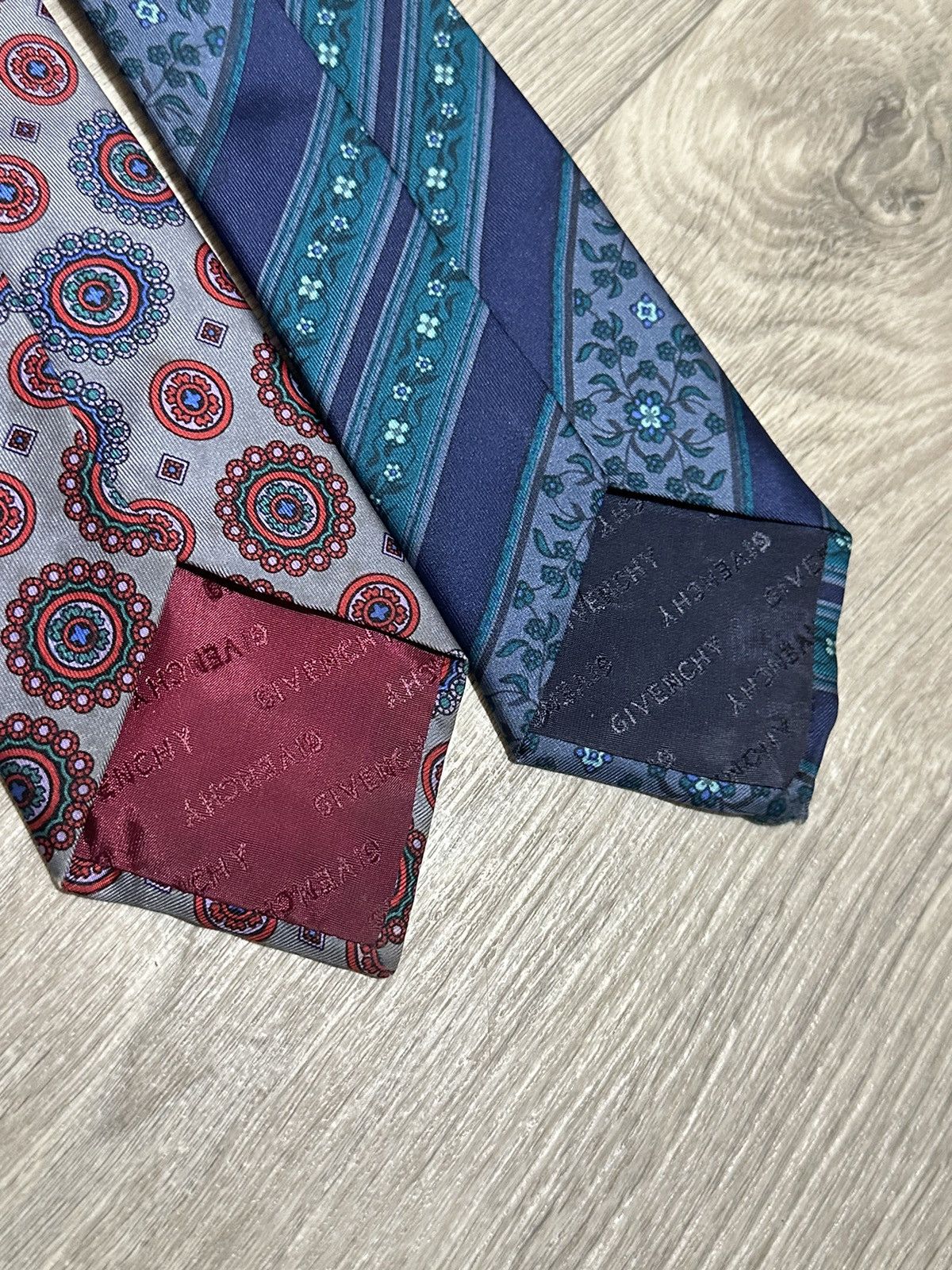 Givenchy Givenchy Paris 2 ties Size ONE SIZE - 3 Thumbnail