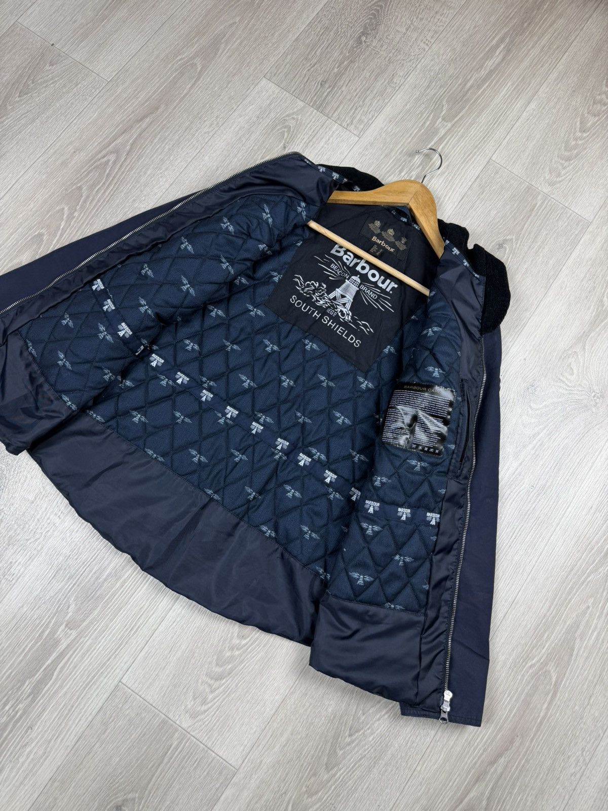 Barbour Barbour Filey Wax Jacket Ladies UK 10 Navy Size M / US 6-8 / IT 42-44 - 6 Thumbnail