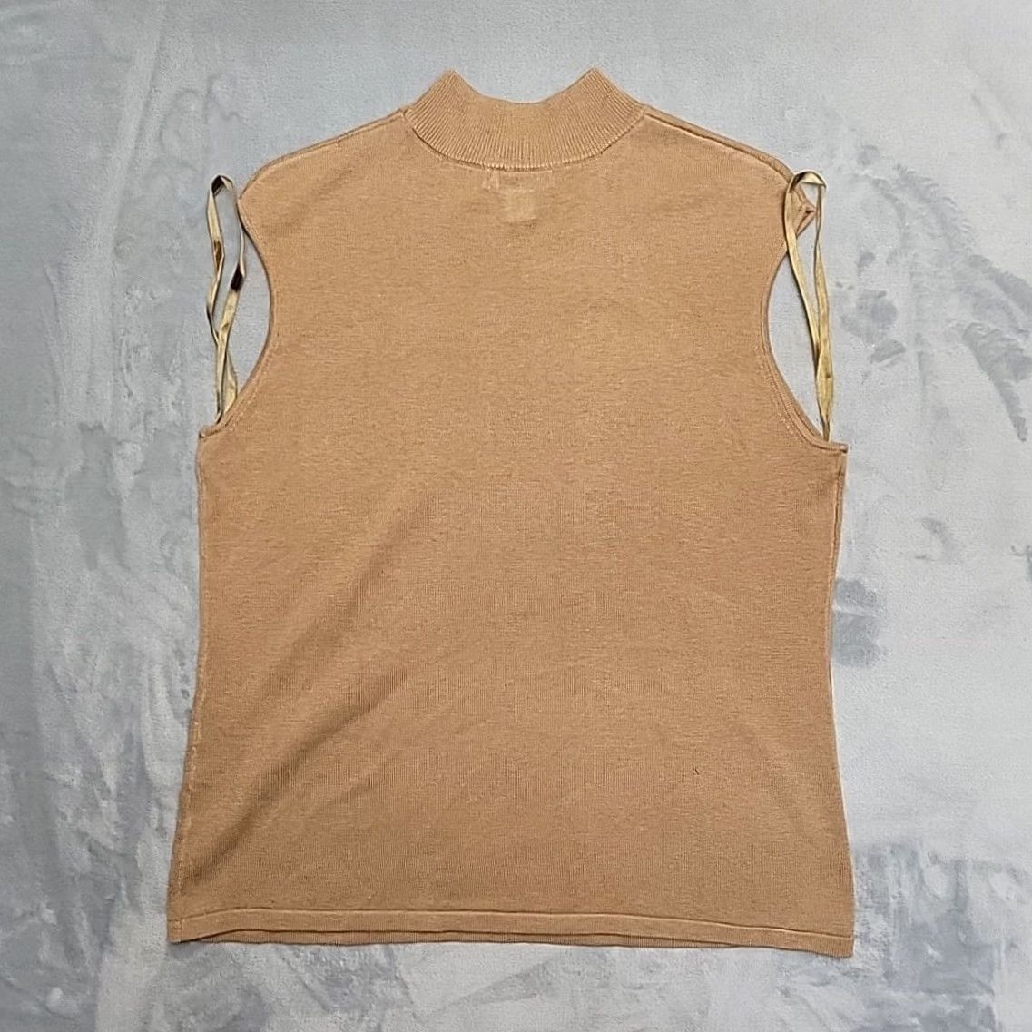 Coldwater Creek Coldwater Creek Top Womens L Tan Sleeveless Silk Blend Minimal Capsule Wardrobe Shirt Pullover KnIT Casual Mens? Size L / US 10 / IT 46 - 5 Thumbnail