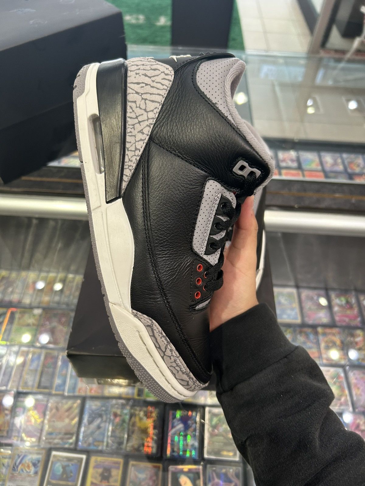 Jordan Brand Jordan 3 Black Cement 2024 Size US 8 / EU 41 - 6 Thumbnail