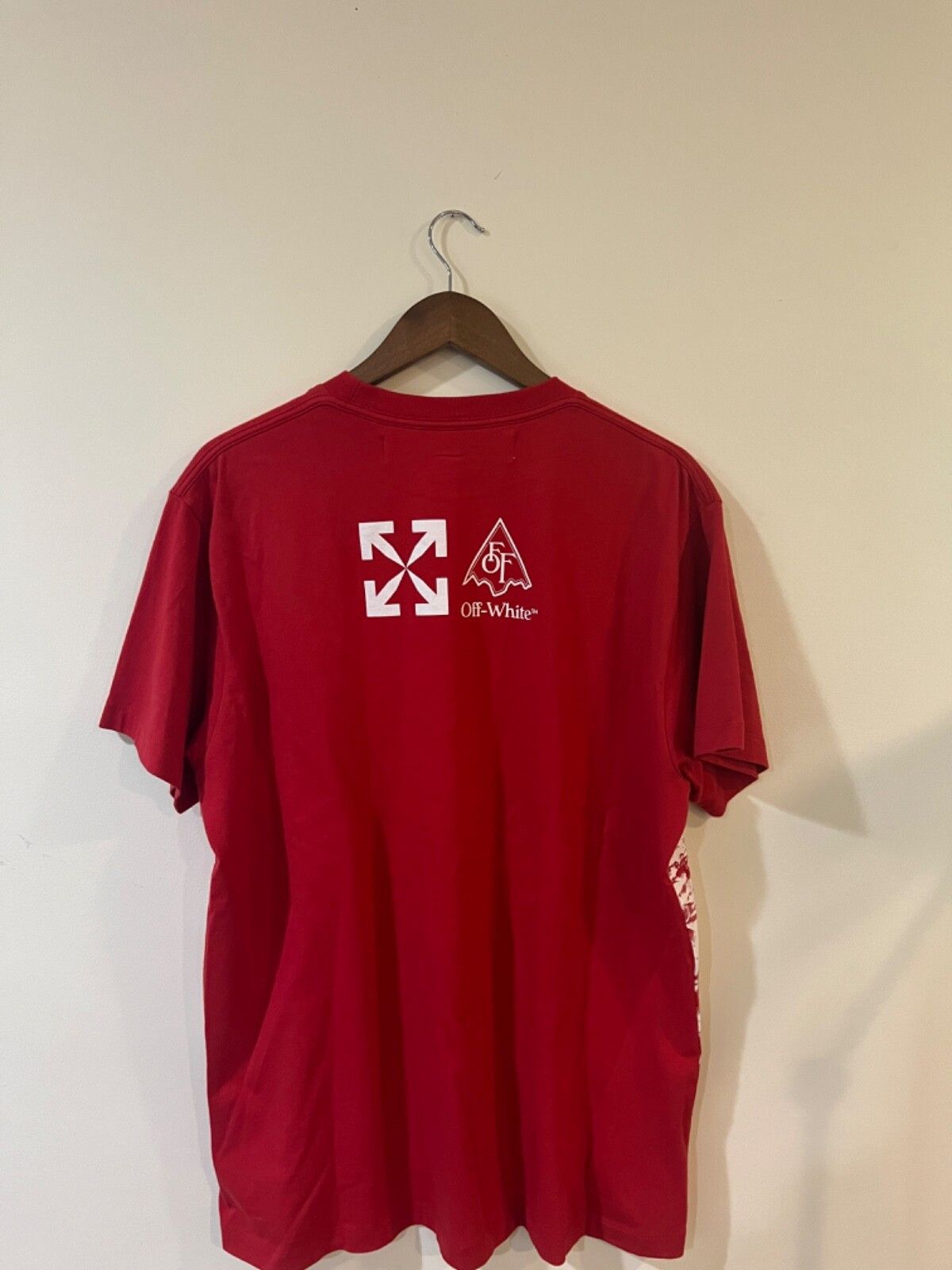 Off-White Off-White Climbing New Heights Red T-Shirt XXS(Fits Medium) Size US XXS / EU 40 - 3 Thumbnail