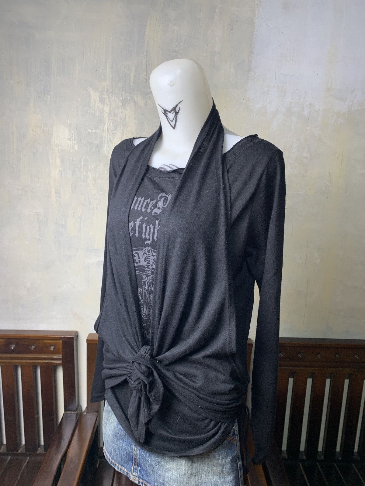 Japanese Brand y2k Macurare Japan Black Halter Extra Vest Sword Cross Top Size M / US 6-8 / IT 42-44 - 3 Thumbnail