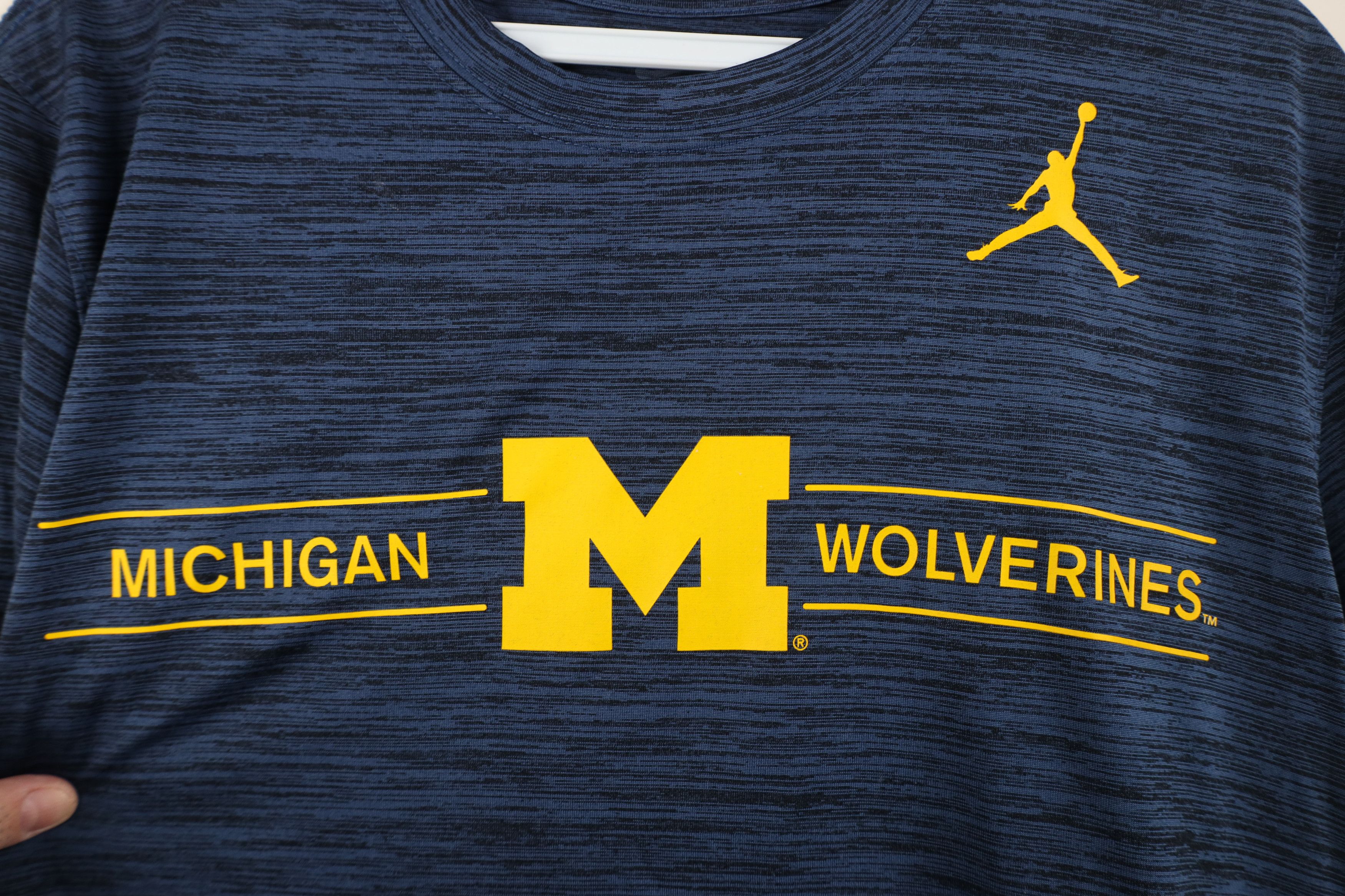 Nike Nike Air Jordan Spell University of Michigan Jumpman T-Shirt Size US M / EU 48-50 / 2 - 5 Thumbnail