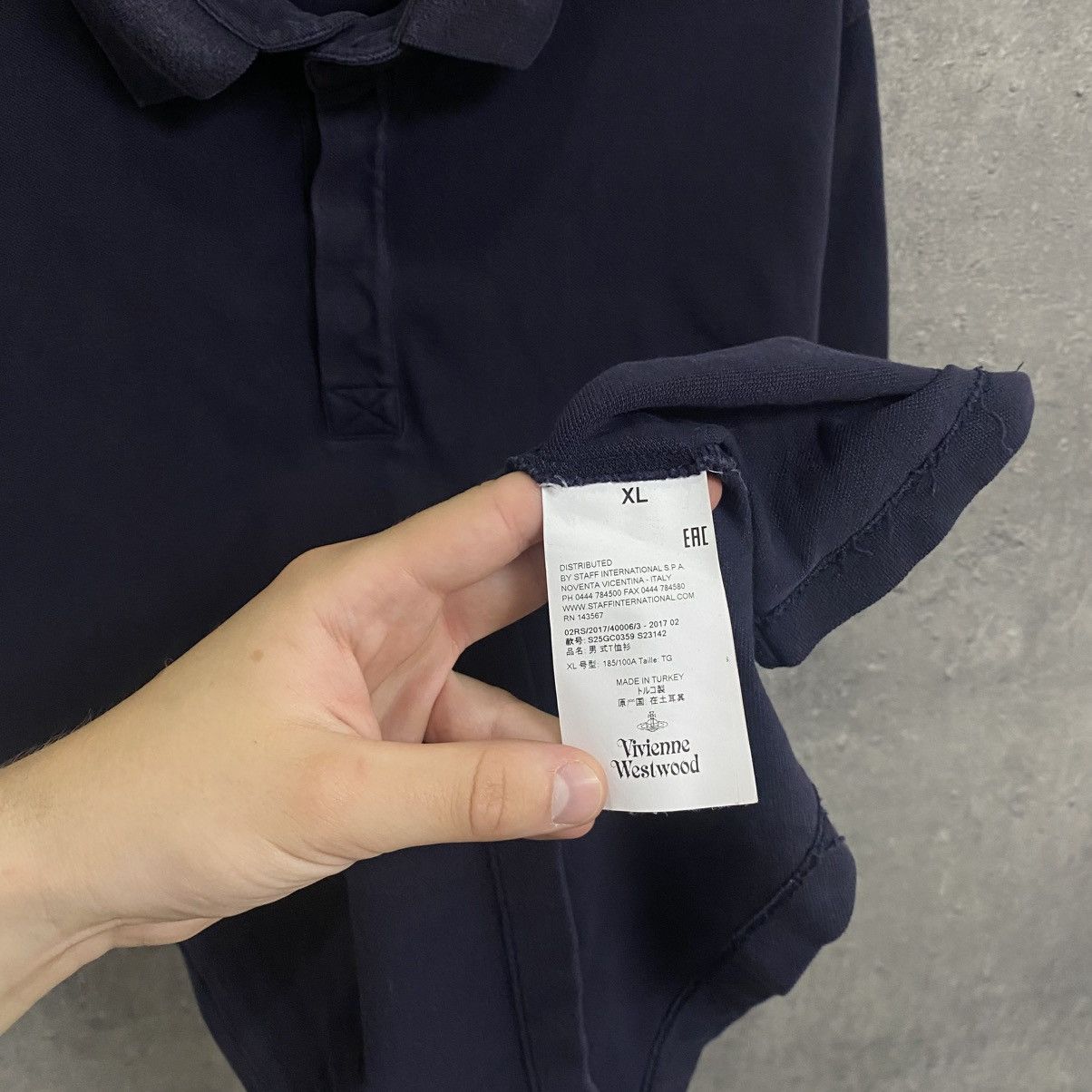 Vivienne Westwood Vivienne Westwood Polo T Shirt Vintage Small Orb Logo Luxury Size US XL / EU 56 / 4 - 7 Thumbnail