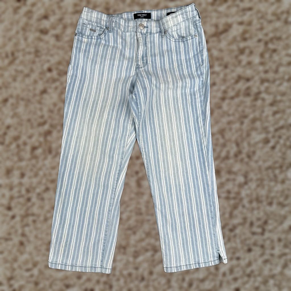 Nine West VINTAGE Nine West Jeans Womens 6 Capri Blue Denim Cotton Spandex 28x22 5-Pocket Stretch Size 28" / US 6 / IT 42 - 1 Thumbnail