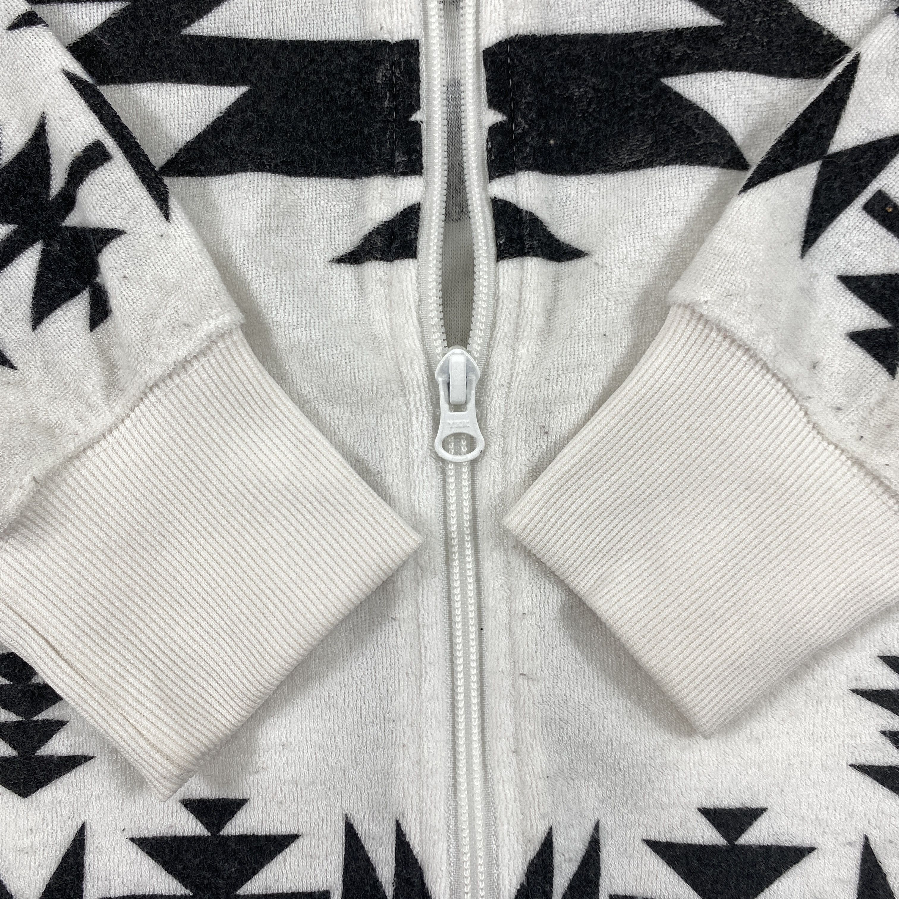 Vintage Japanese Brand Native Zipper Hoodie Jacket- J231 Size US XS / EU 42 / 0 - 8 Thumbnail