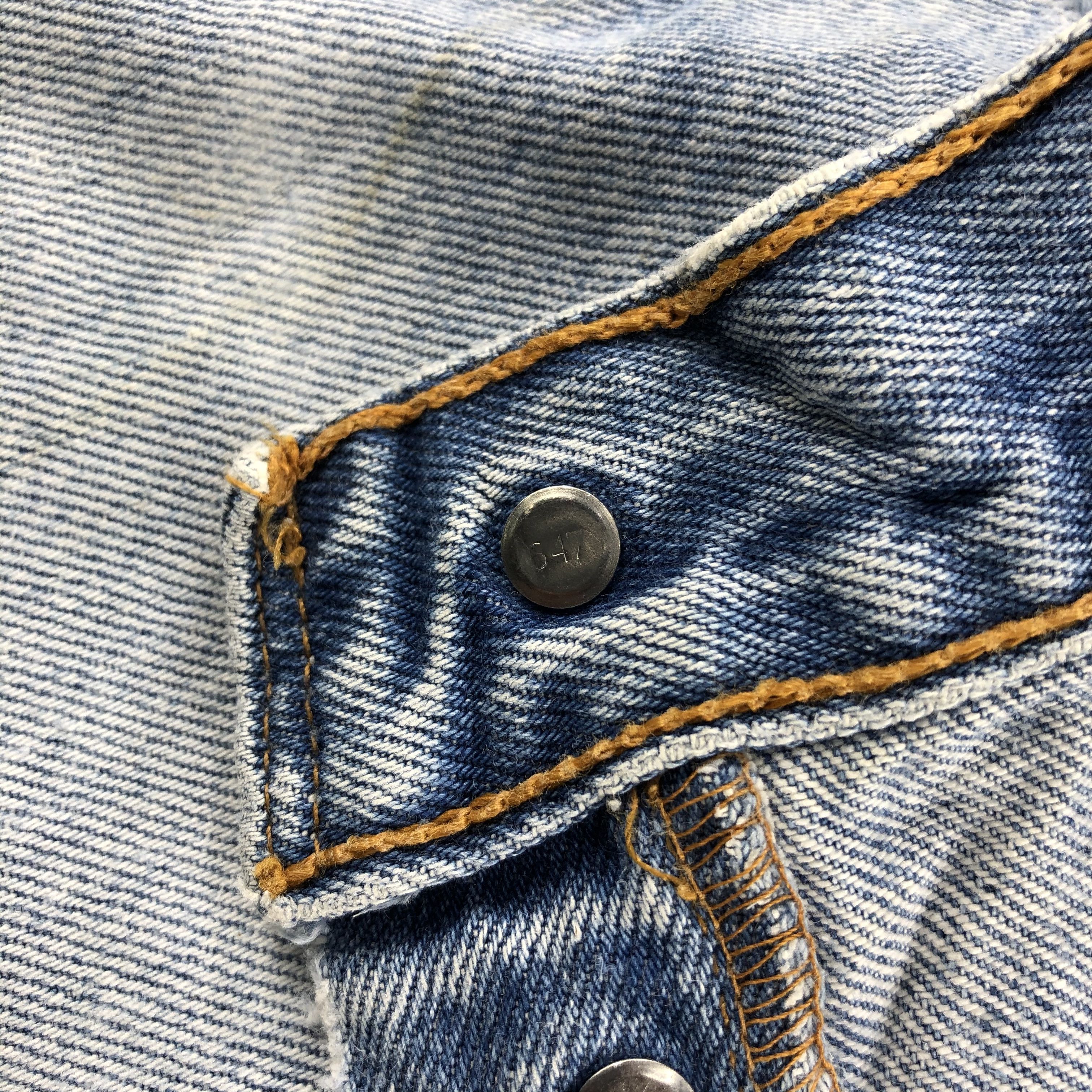 Levi's Vintage Distress Light Wash Levis 501 Jeans-JM915 Size US 32 / EU 48 - 9 Thumbnail