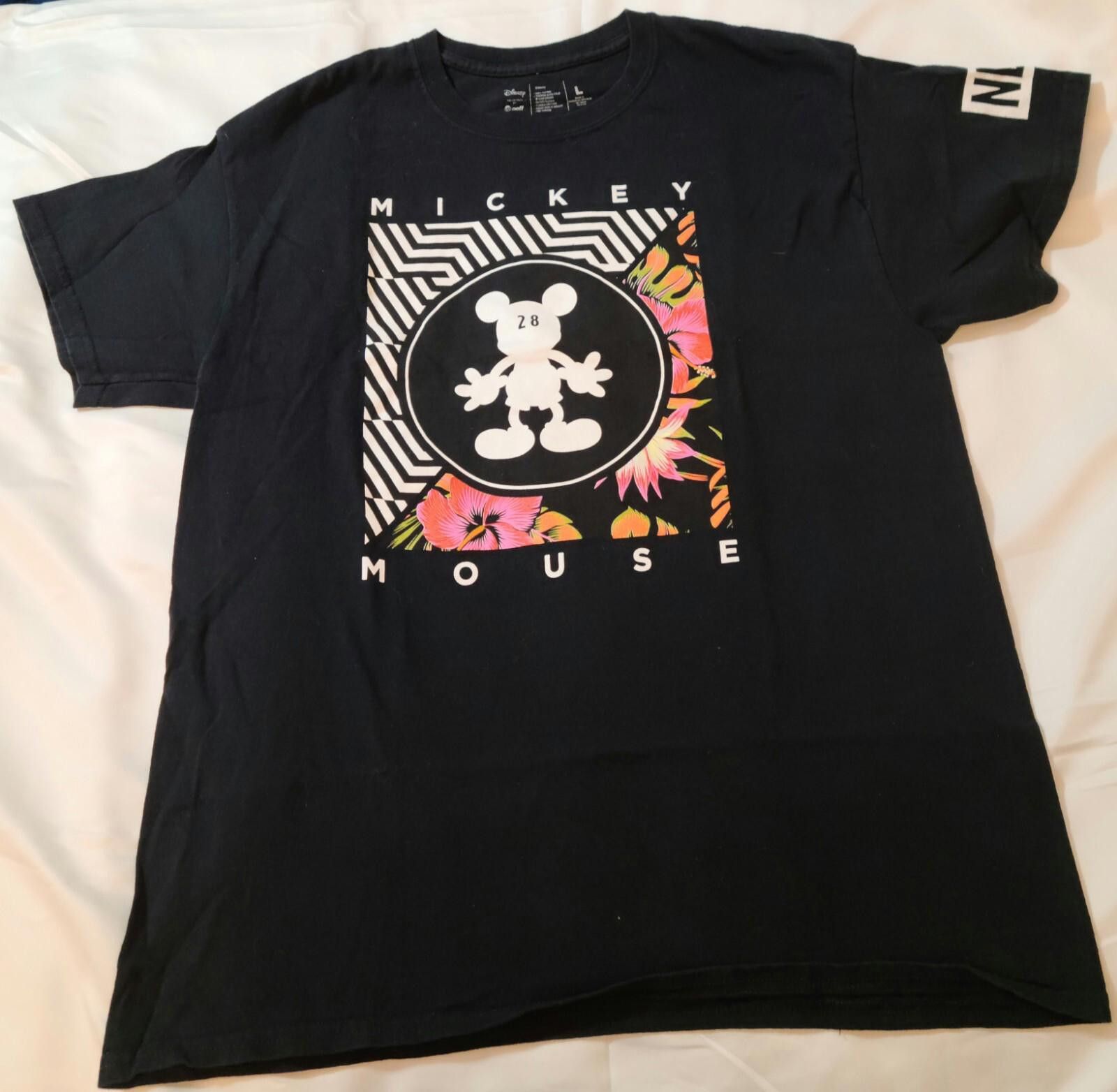 Designer Disney Mickey Mouse 28 Silhouette Neff Shirt Adult Sz Large Size ONE SIZE - 2 Thumbnail