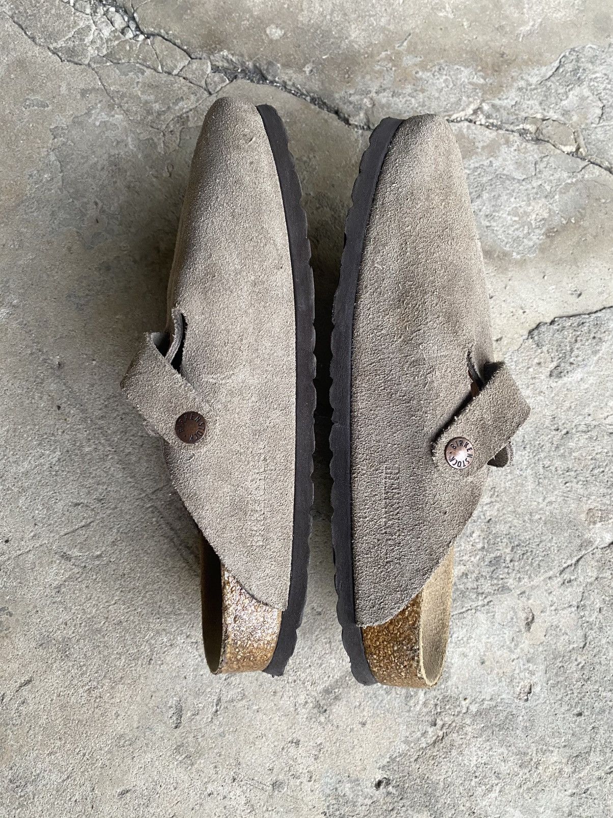 Birkenstock Birkenstock Boston Taupe Suede Soft Footbed Size US 7 / EU 40 - 5 Thumbnail