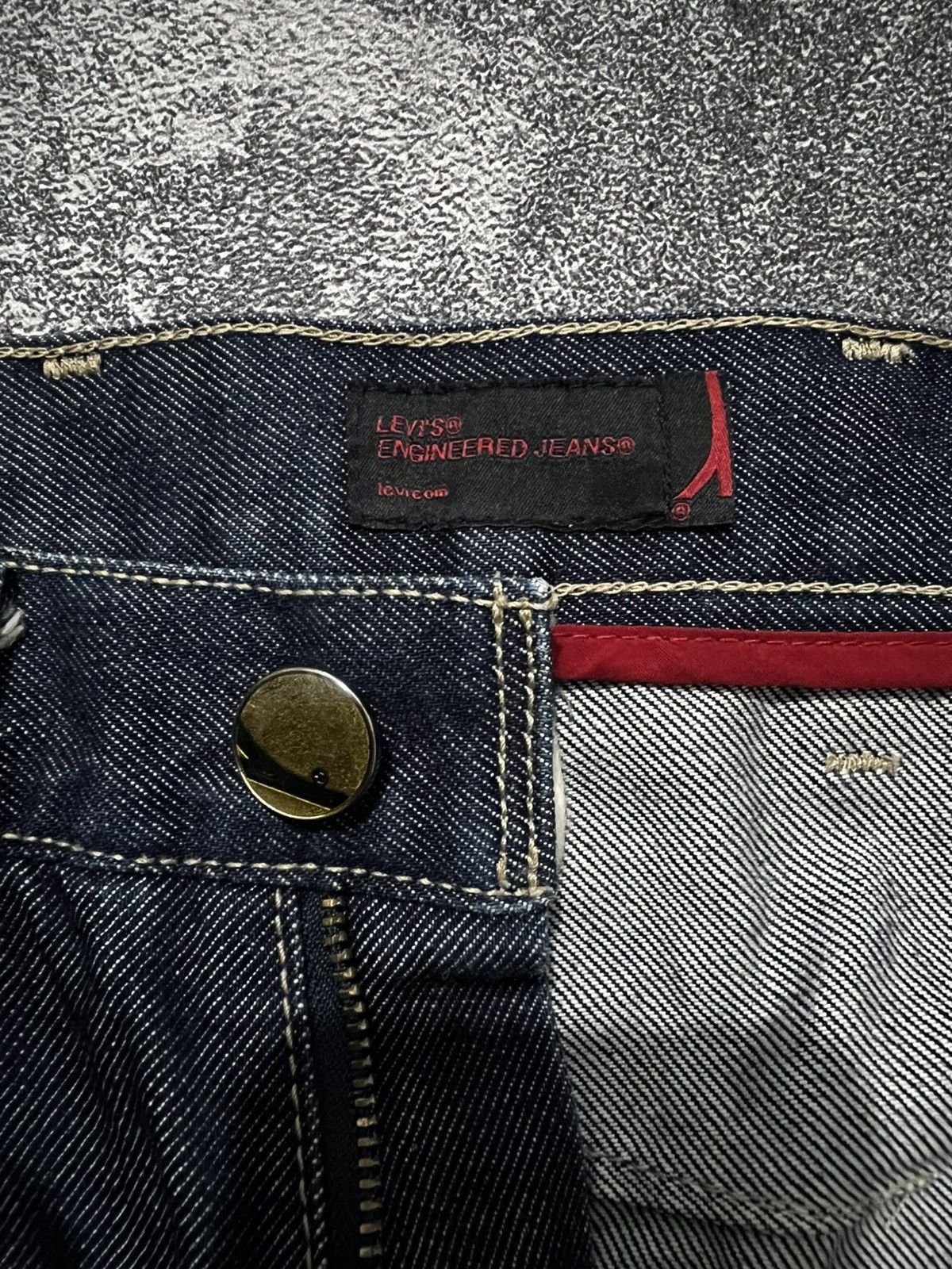 Levi's Vintage Clothing Levis Engineered Buckle Back Twisted Jeans Size US 29 - 10 Thumbnail