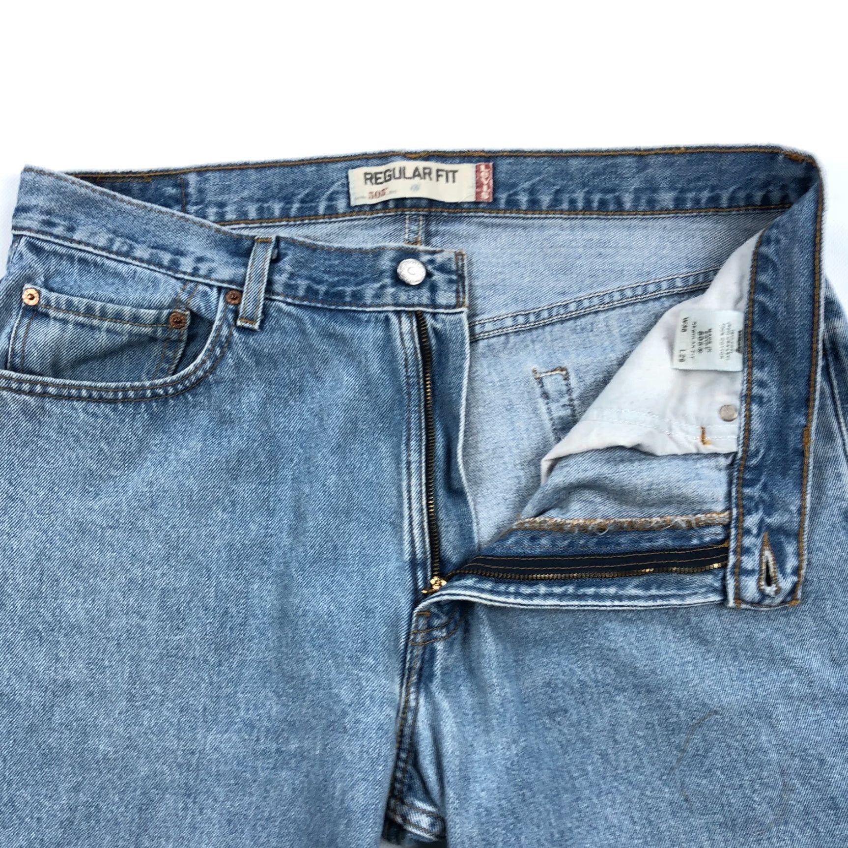 Levi's VINTAGE Levi's Jeans Mens 36x29 American Blue 505 Denim Cotton 5-Pocket Straight 90s USA Womens Men? Size US 36 / EU 52 - 3 Thumbnail