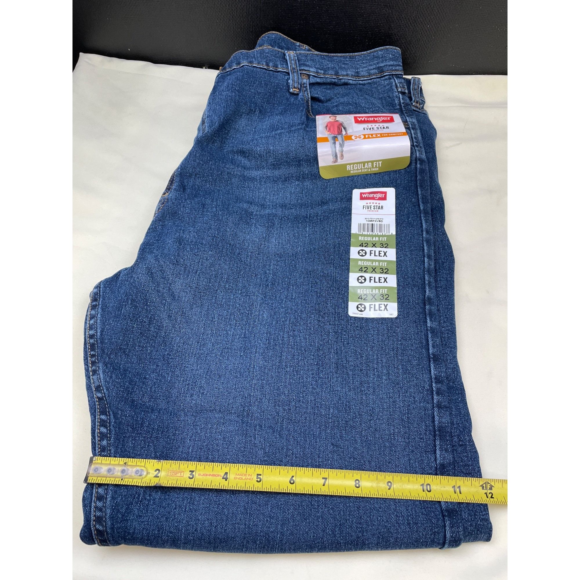 Wrangler Wrangler Men's Blue Jeans Flex Regular Fit Size 42 x 32 SKU Size US 42 / EU 58 - 5 Thumbnail