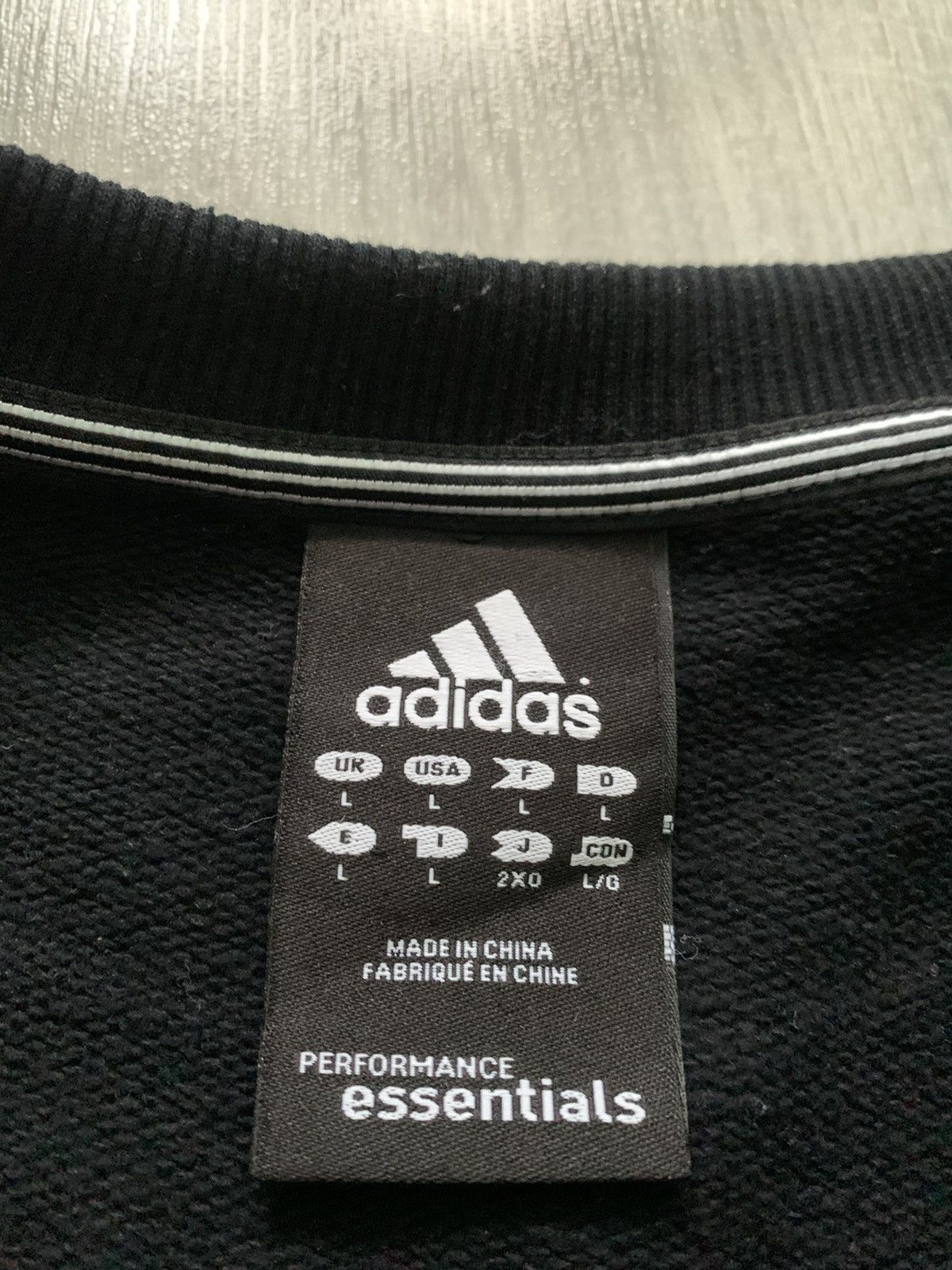 Adidas × Vintage For sale Vintage Adidas sweatshirt Y2K Size US L / EU 52-54 / 3 - 3 Thumbnail