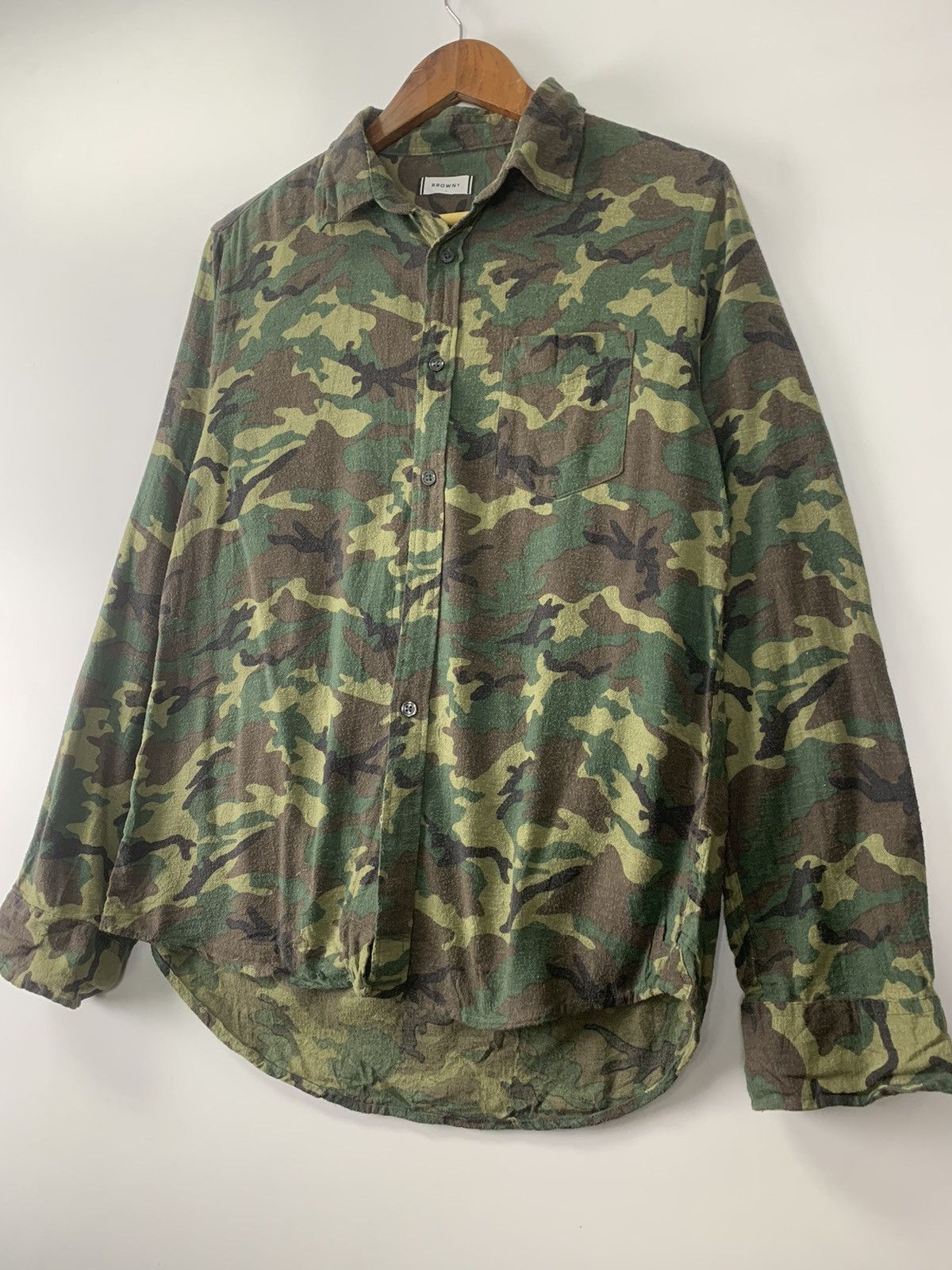 Japanese Brand Browny Camo button up Size US L / EU 52-54 / 3 - 6 Thumbnail