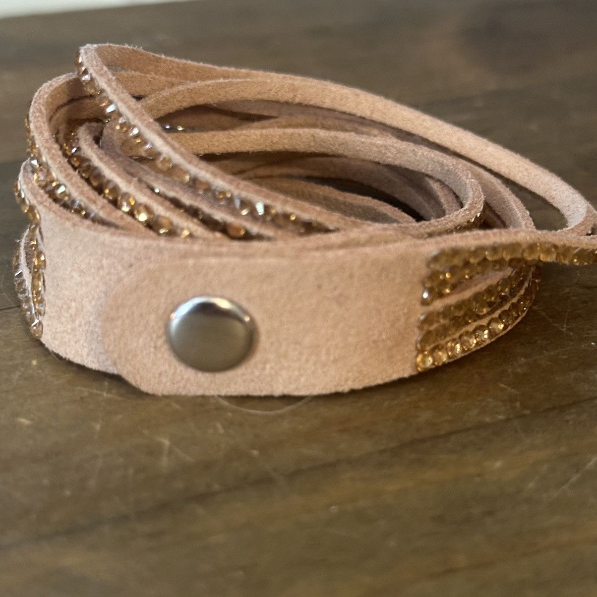 Other Multi strand rhinestone suede wrap bracelet Size ONE SIZE - 5 Thumbnail