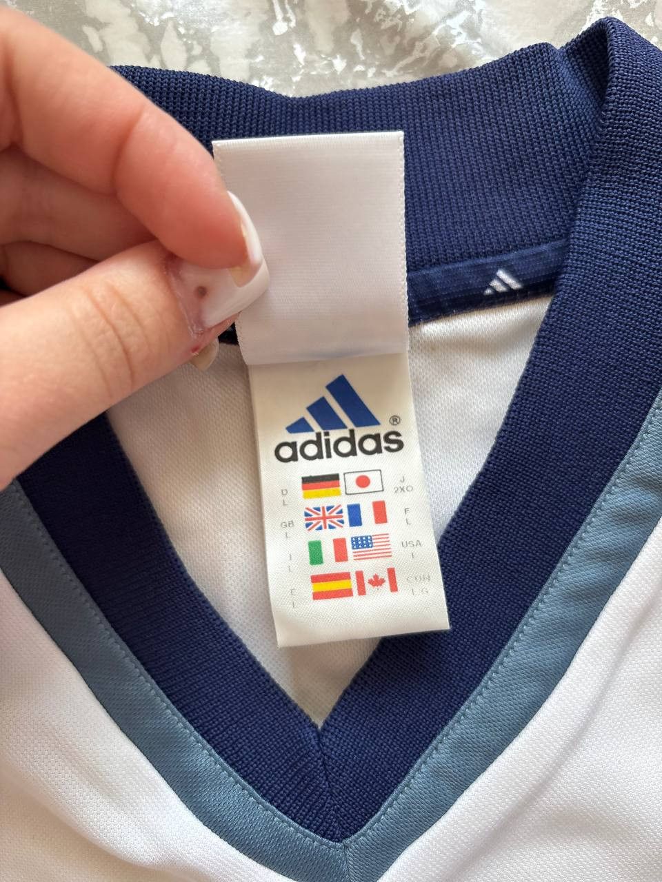 Adidas Tottenham Hotspur 2001-2002 Vintage Soccer Jersey Size US L / EU 52-54 / 3 - 5 Thumbnail