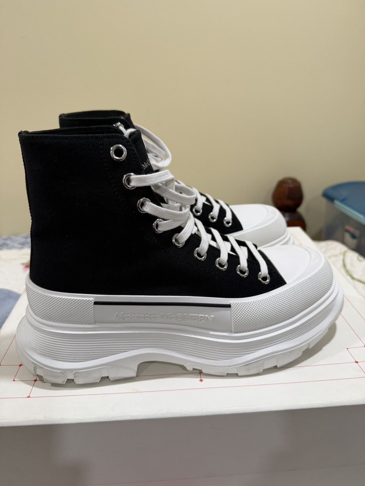 Alexander McQueen Black Alexander Mcqueen boots Size US 8 / EU 41 - 2 Thumbnail