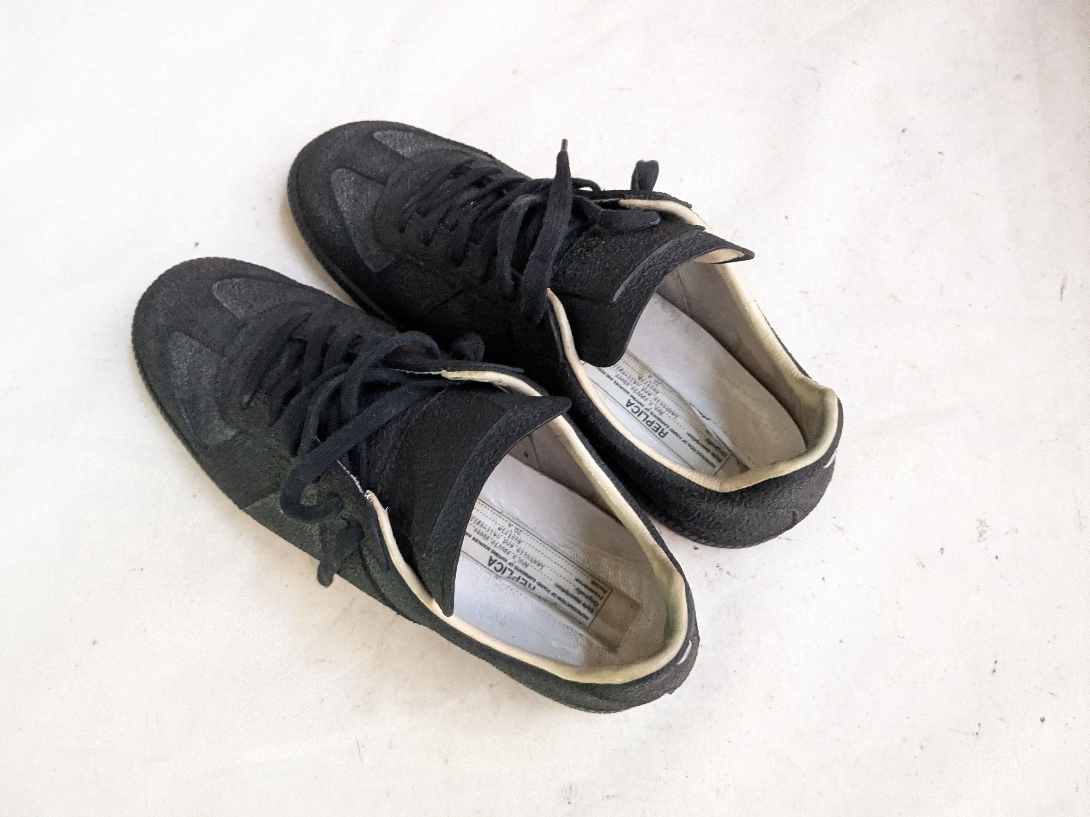 Maison Margiela Maison Margiela Replica GAT Rubberized 9 42 Low Tops Size US 9 / EU 42 - 10 Thumbnail