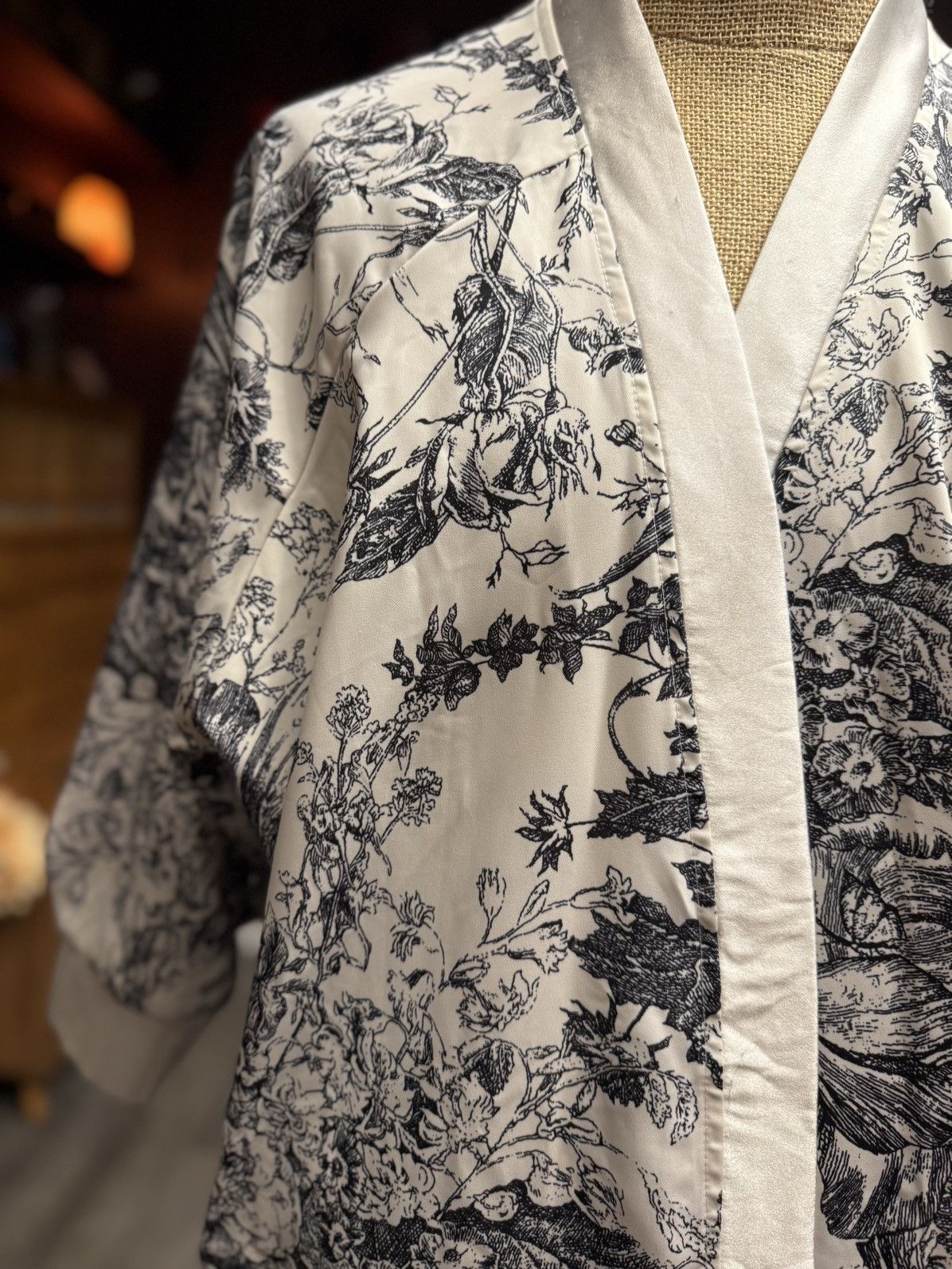 Other Vintage-Inspired Black & White Botanical Kimono Jacket Size M / US 6-8 / IT 42-44 - 3 Thumbnail