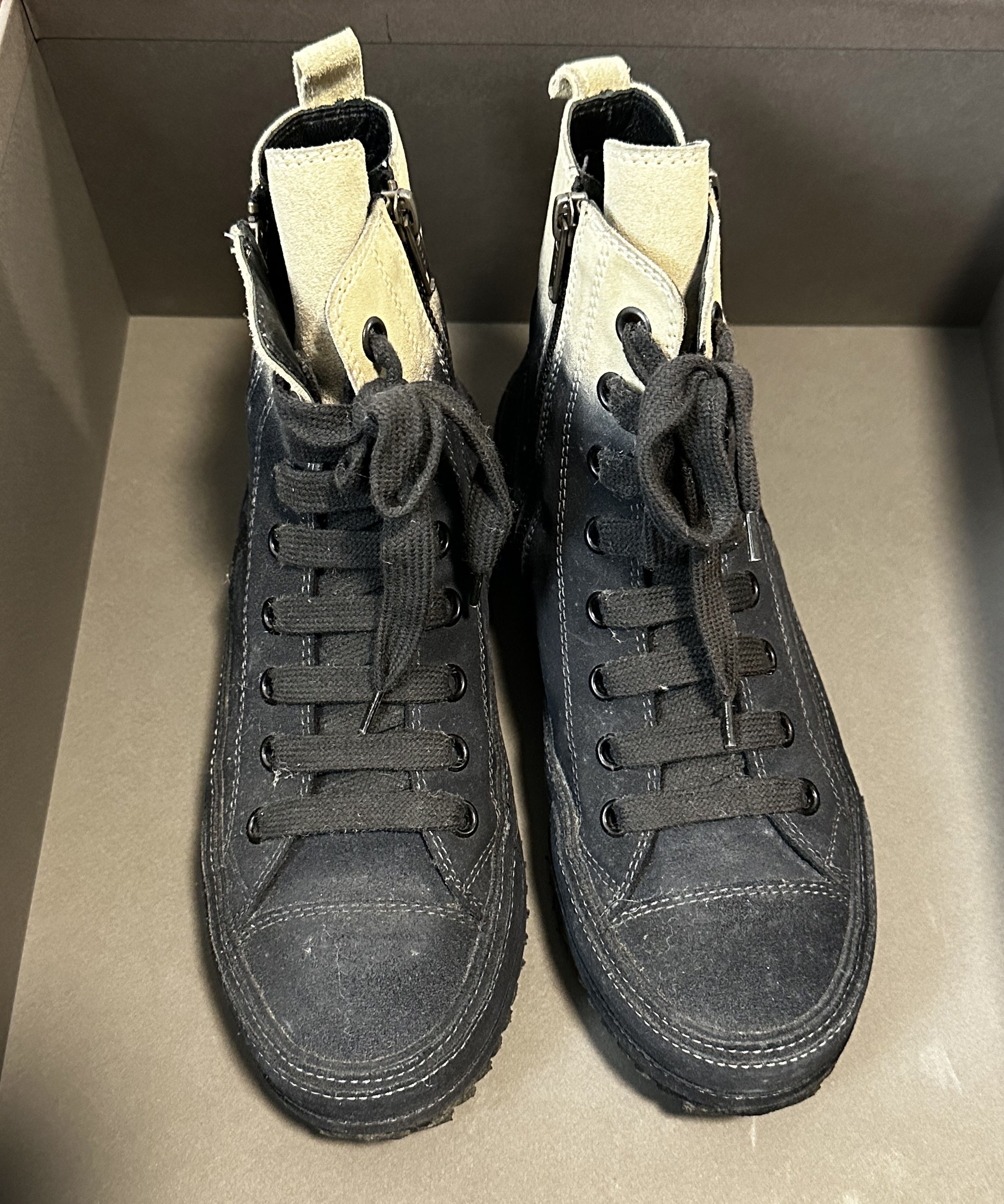 Ann Demeulemeester Ann Demeulemeester Ombre 2012 Sneakers Size US 6 / EU 39 - 1 Thumbnail