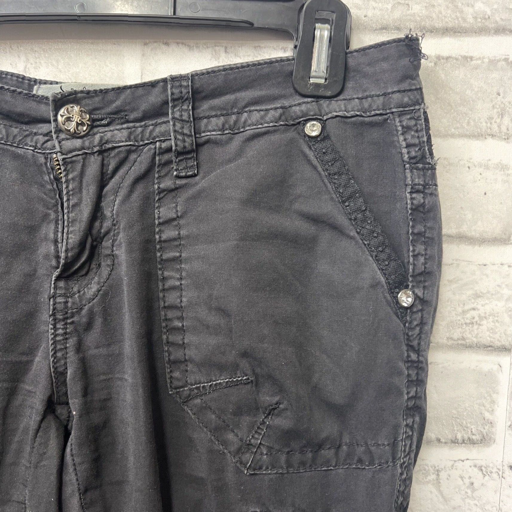 Miss Me Miss Me Womens Black Cargo Pants Size 26 30” Inseam Size 26" / US 2 / IT 38 - 2 Thumbnail