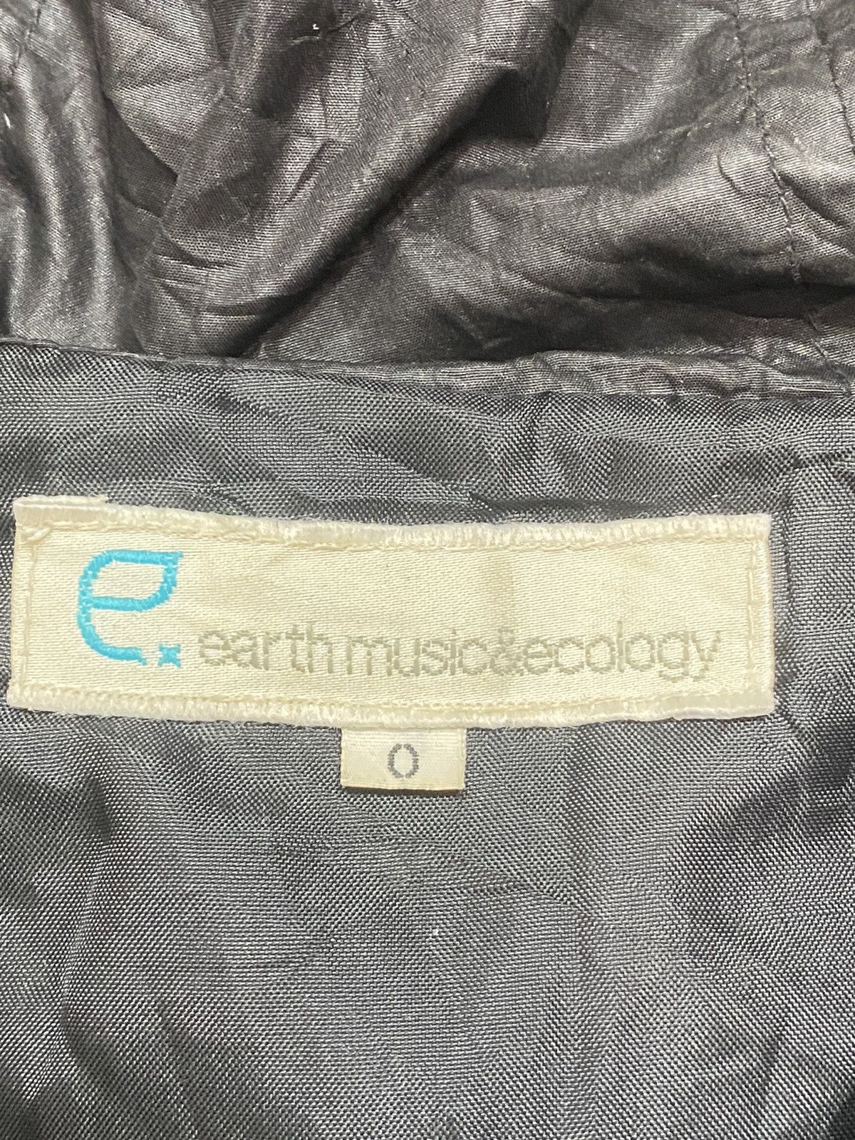 14th Addiction 2000s Earth Music and Ecology Fur Bomber - Vkei Style Size S / US 4 / IT 40 - 7 Thumbnail