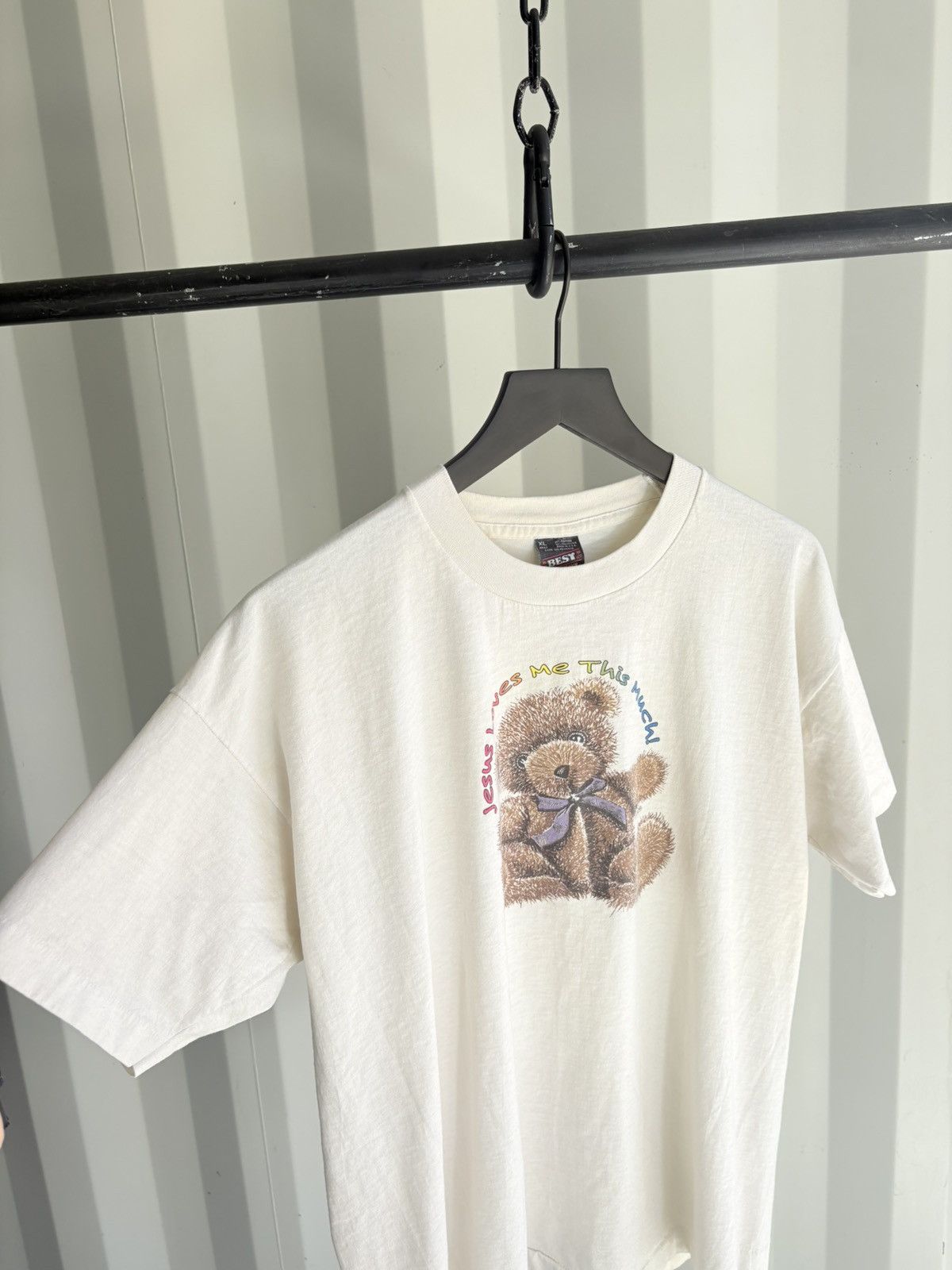 Vintage Vintage Jesus God Loves Me Shirt Faded Distressed GRUNGE Size US XL / EU 56 / 4 - 3 Thumbnail