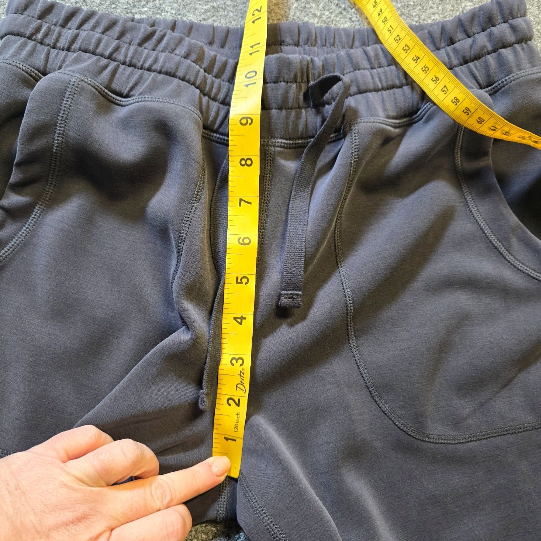 Bailey 44 Bailey 44 Pants Womens Size Small Gray Joggers Pull On Sweatpants Lounge Casual Regular Tapered Inseam 27 in Front Type: Flat Front Size 28" / US 6 / IT 42 - 6 Thumbnail