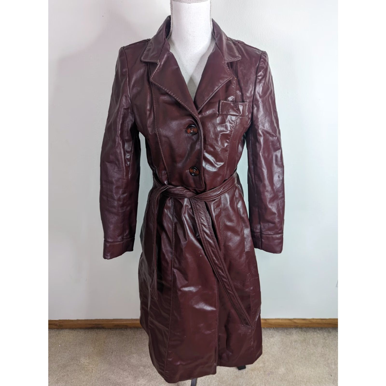 Vintage VINTAGE Belted Red Leather Trench Coat Long Women's Size Small Boho 70s Coat Size S / US 4 / IT 40 - 2 Thumbnail