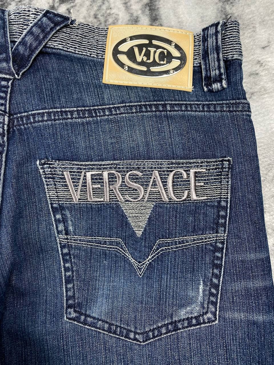 Versace Vintage Versace Jeans Denim Big Logo Men Size 33 Blue Size US 33 - 2 Thumbnail
