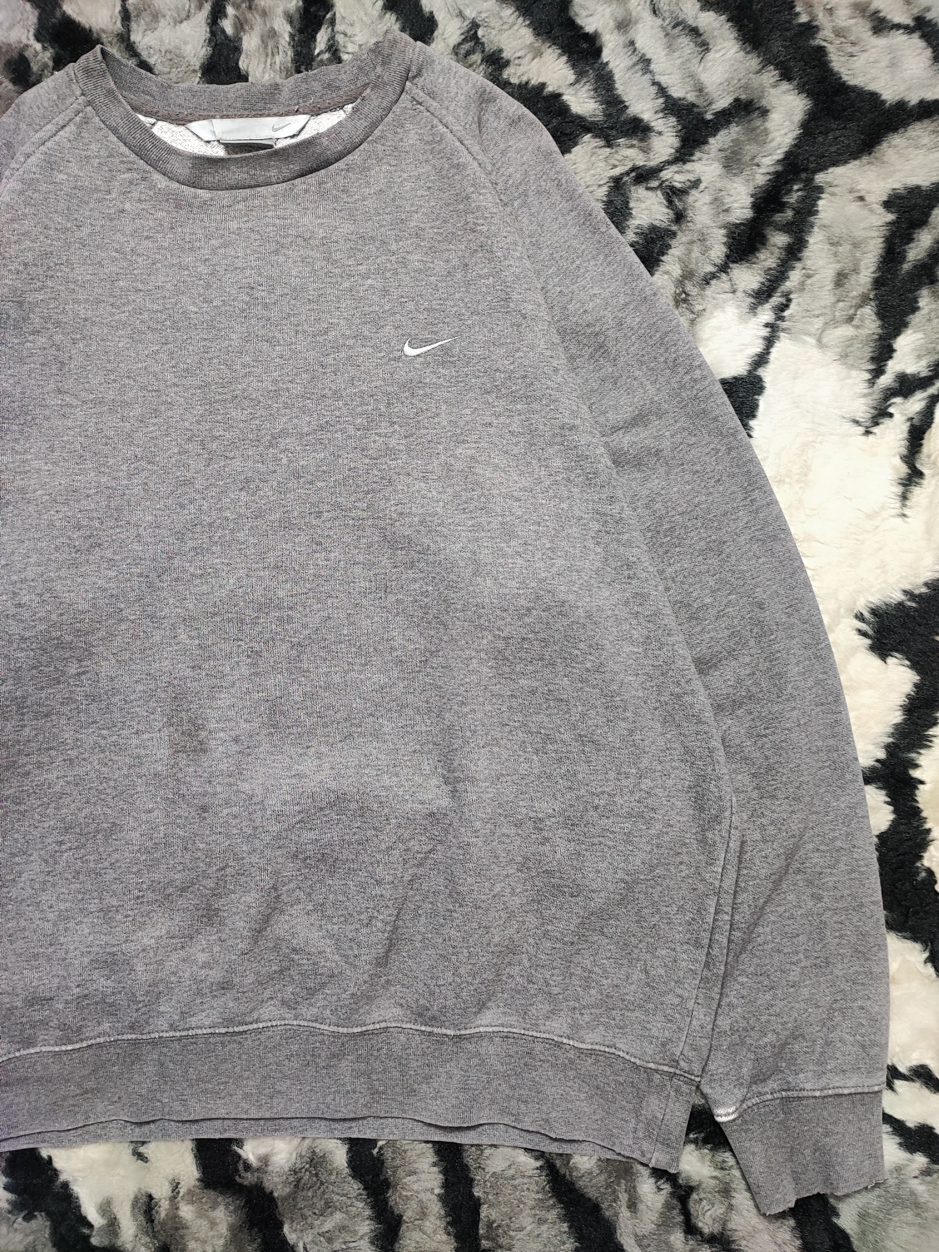 Nike Vintage Nike Crewneck Pullover Sweatshirt Size US M / EU 48-50 / 2 - 4 Thumbnail
