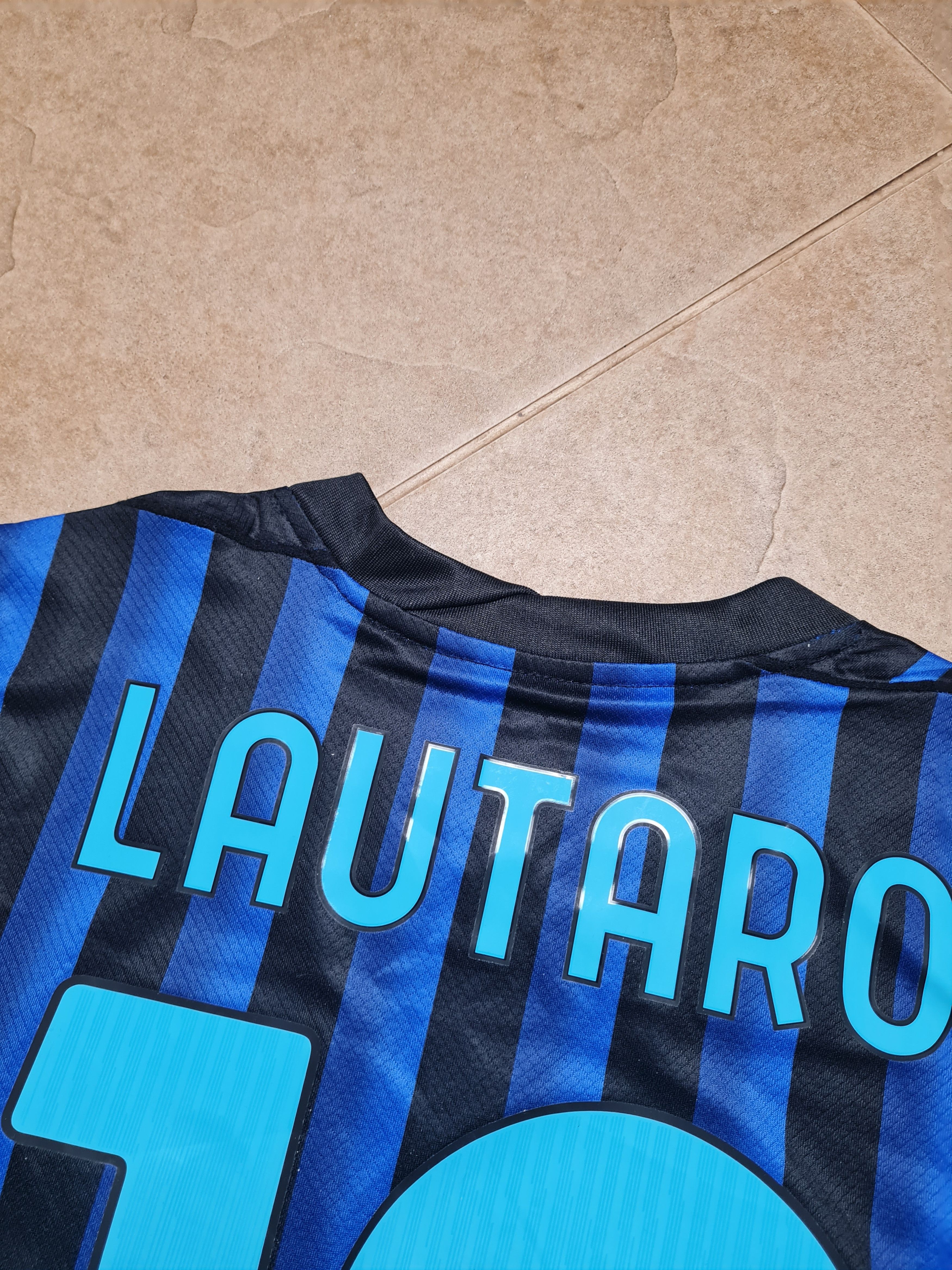Nike Inter Milan Football Home Jersey 2023-24 Nike Dri-FI #10 Size US S / EU 44-46 / 1 - 9 Thumbnail