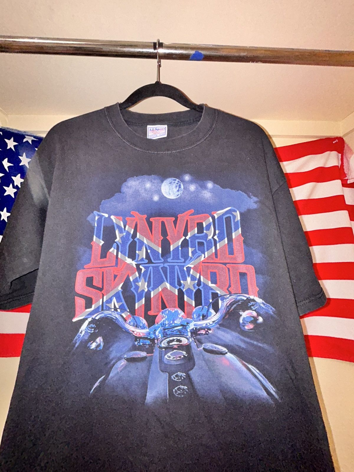 Band Tees × Vintage Vintage Lynyrd Skynyrd 20th Anniversary Tee Size US XL / EU 56 / 4 - 2 Thumbnail