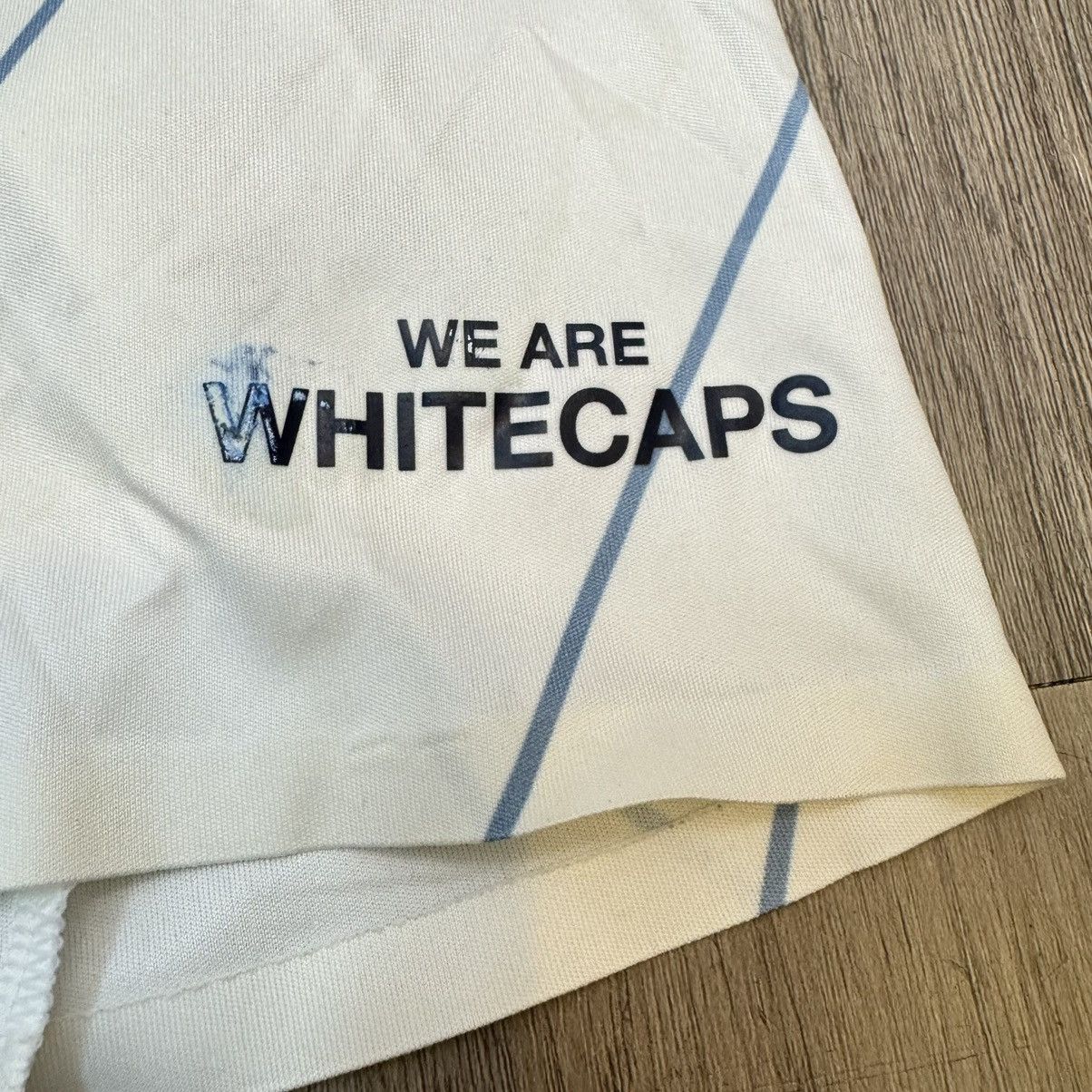Adidas × Signatures Vancouver Whitecaps 13/14 player issue team squad signed Size US S / EU 44-46 / 1 - 8 Thumbnail
