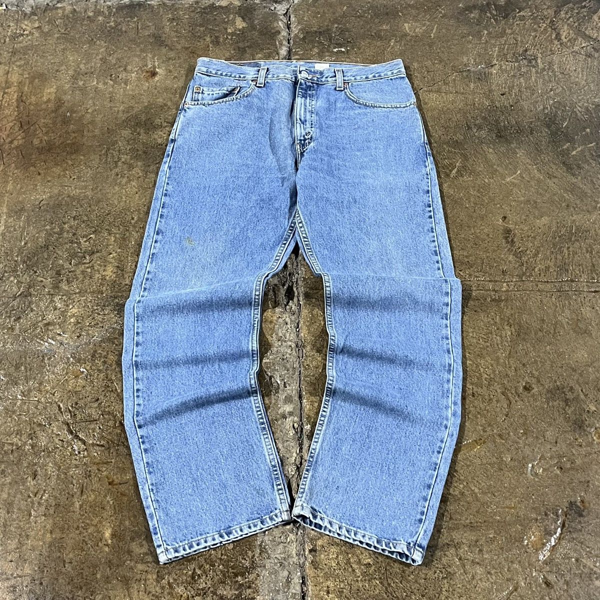 Levi's × Vintage Crazy Vintage 90s Levi's 505 Faded Essential Skater Jeans Size US 34 / EU 50 - 2 Thumbnail