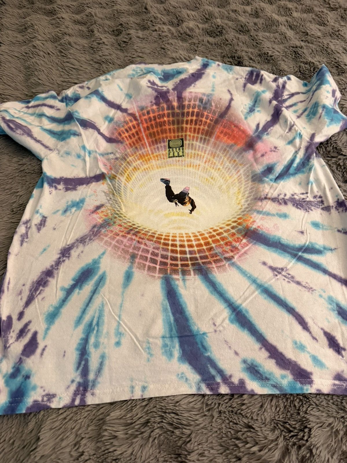 Travis Scott Travis Scott Astroworld 2021 Tie Dye T-Shirt Size US M / EU 48-50 / 2 - 2 Thumbnail