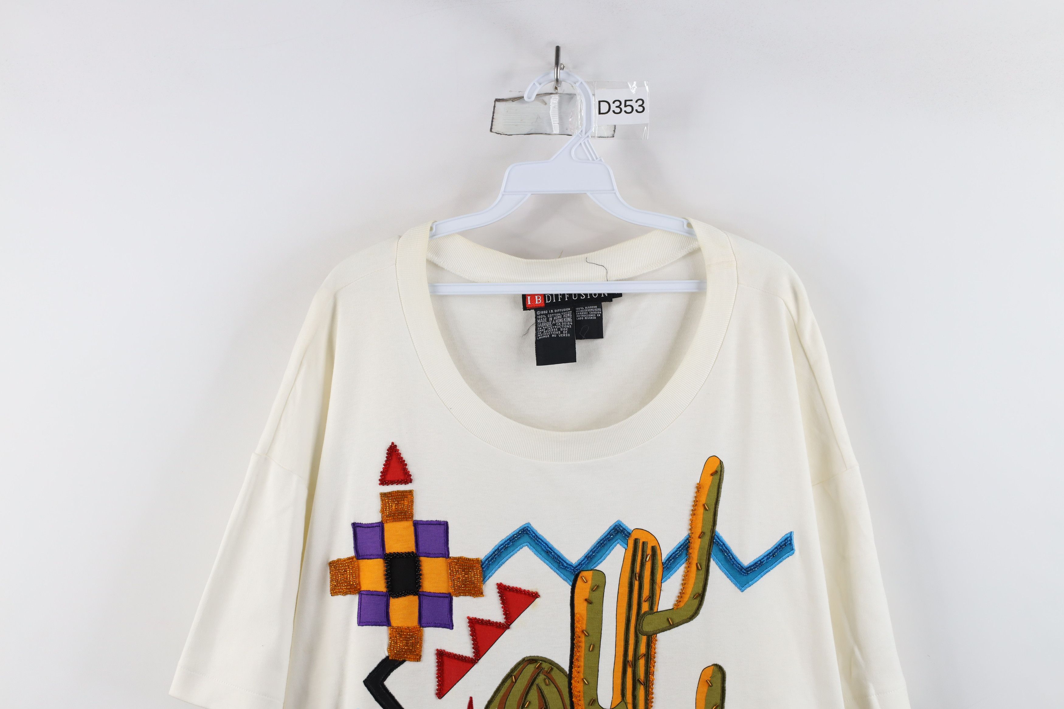 Vintage Vintage 90s Streetwear Southwestern Beaded Cactus T-Shirt Size XXL / US 16-18 / IT 52-54 - 2 Thumbnail