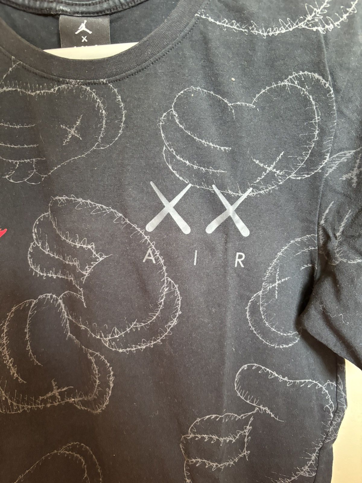 Jordan Brand × Kaws KAWS x Jordan Tee Small Size US S / EU 44-46 / 1 - 3 Thumbnail