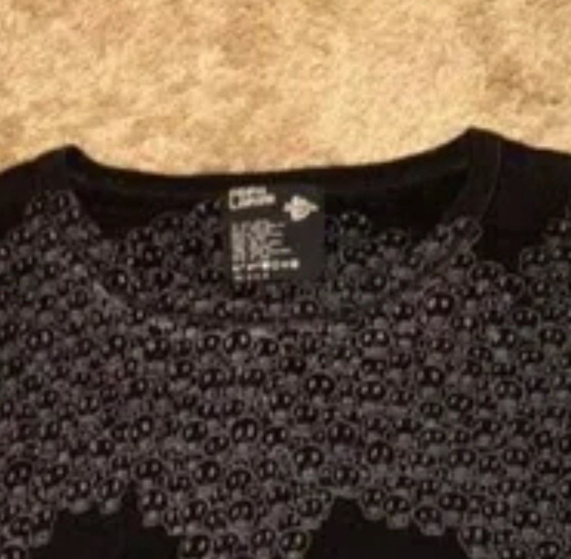 Other DONT BUY need help finding skull longsleeve will pay $600 Size US L / EU 52-54 / 3 - 3 Thumbnail