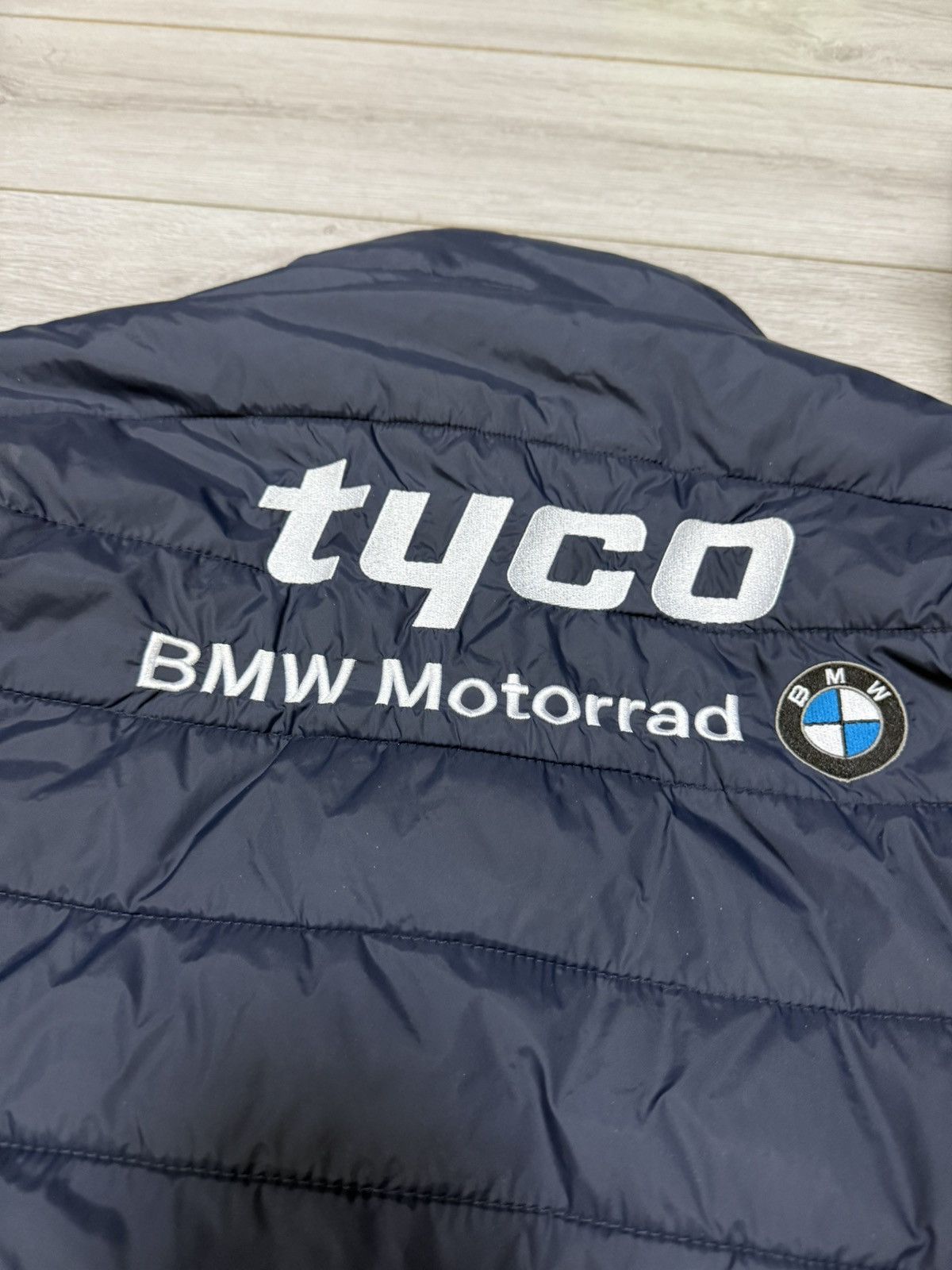 BMW Tyco BMW puffer jacket big logo Size US XL / EU 56 / 4 - 10 Thumbnail