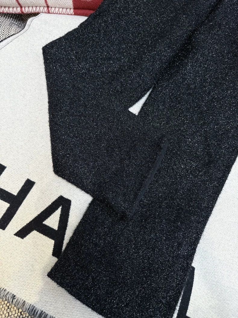 Chanel Chanel Black Long Trousers with Heart Button Size 35" - 2 Thumbnail