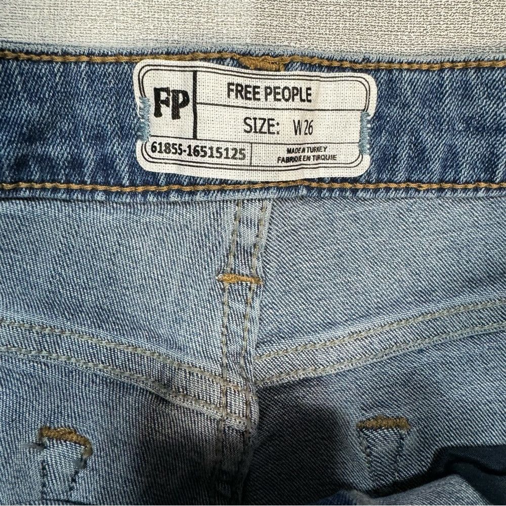 Free People Free People High Waist Crop Straight Leg Jeans Size 26 Size 26" / US 2 / IT 38 - 7 Thumbnail