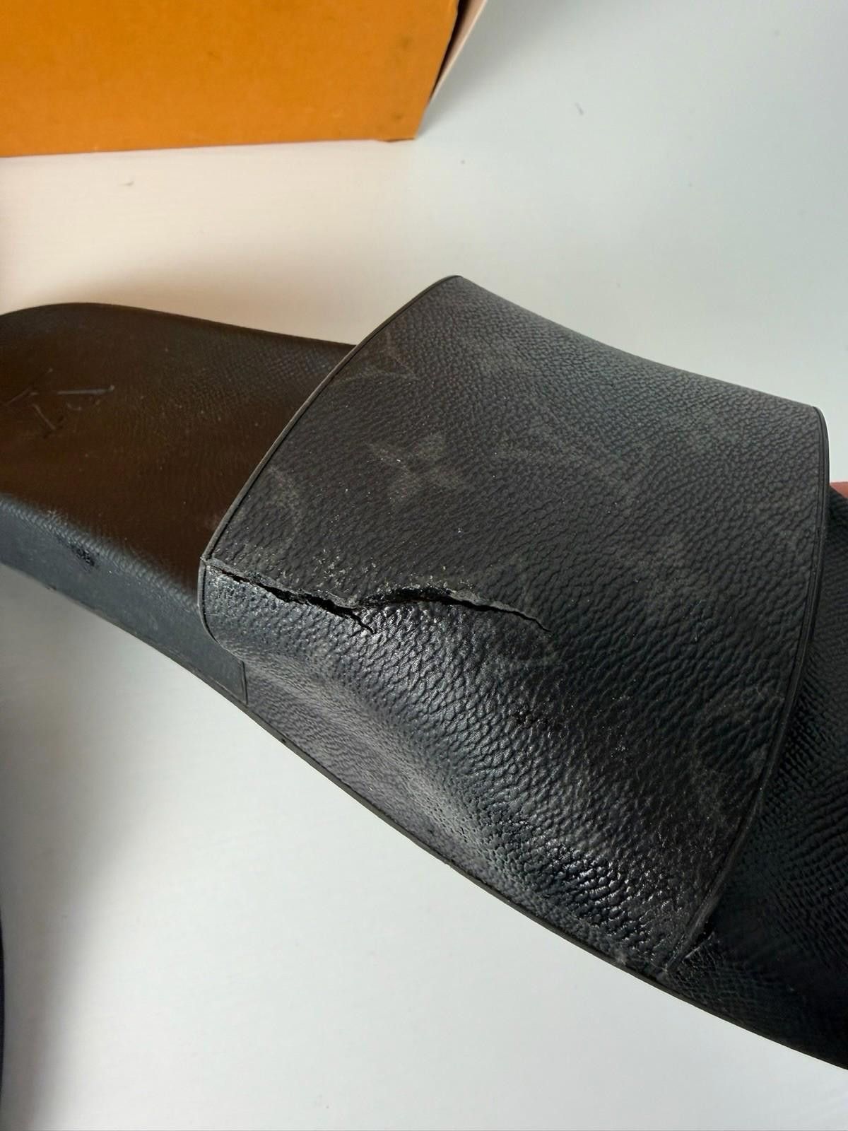 Louis Vuitton Louis Vuitton Waterfront Mule Monogram SZ 11 Defected Size US 11 / EU 44 - 5 Thumbnail