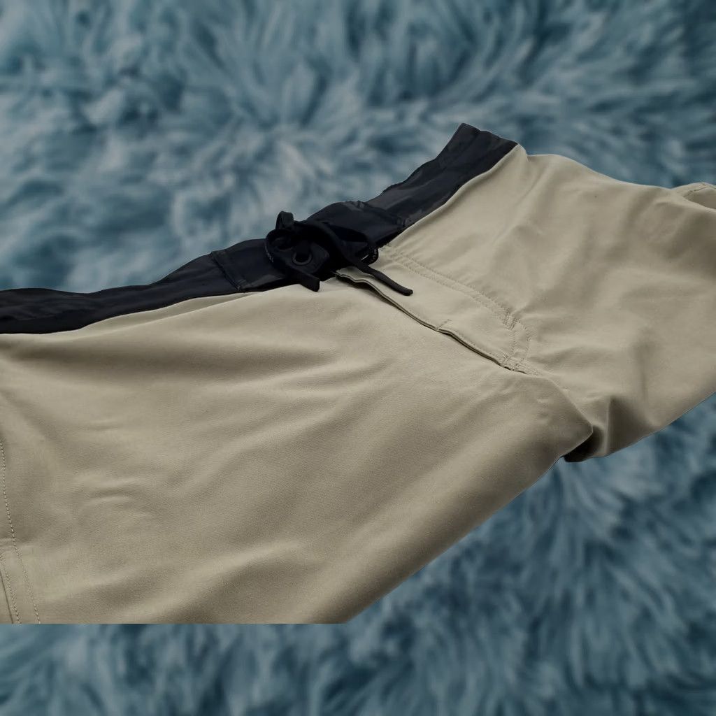 Vintage Municipal Men's Training Shorts Size S Tan Stretch Activewear Sports Size US 29 - 1 Thumbnail