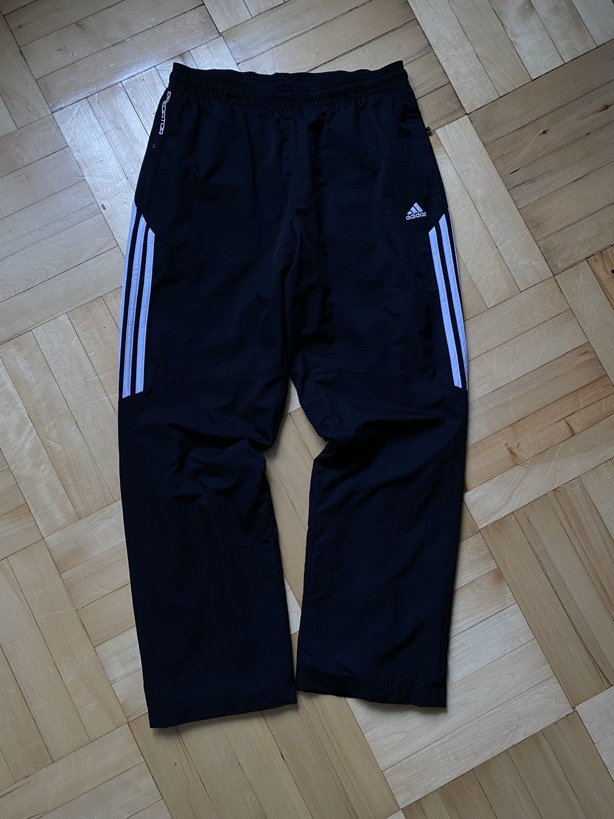 Other Vintage Baggy Adidas Track Pants Wide Leg Fit Size US 32 / EU 48 - 1 Thumbnail