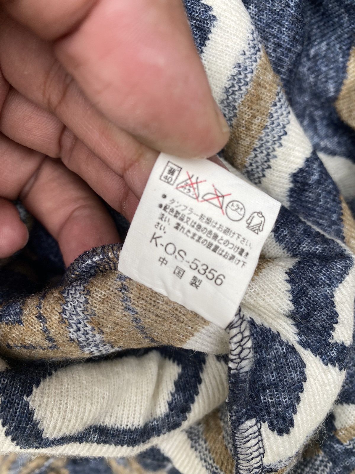 Japanese Brand AW Acosto navajo printed fleece Size US M / EU 48-50 / 2 - 9 Thumbnail