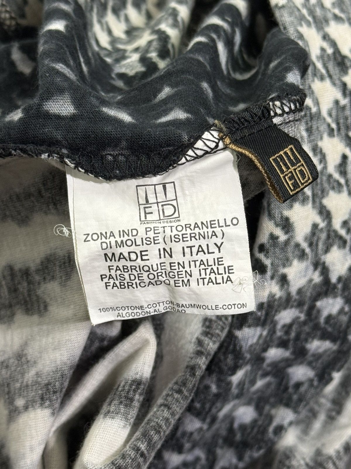 Just Cavalli Just Cavalli SS2001 Multi Patterned Psycho T-Shirt Size M Size US M / EU 48-50 / 2 - 8 Thumbnail