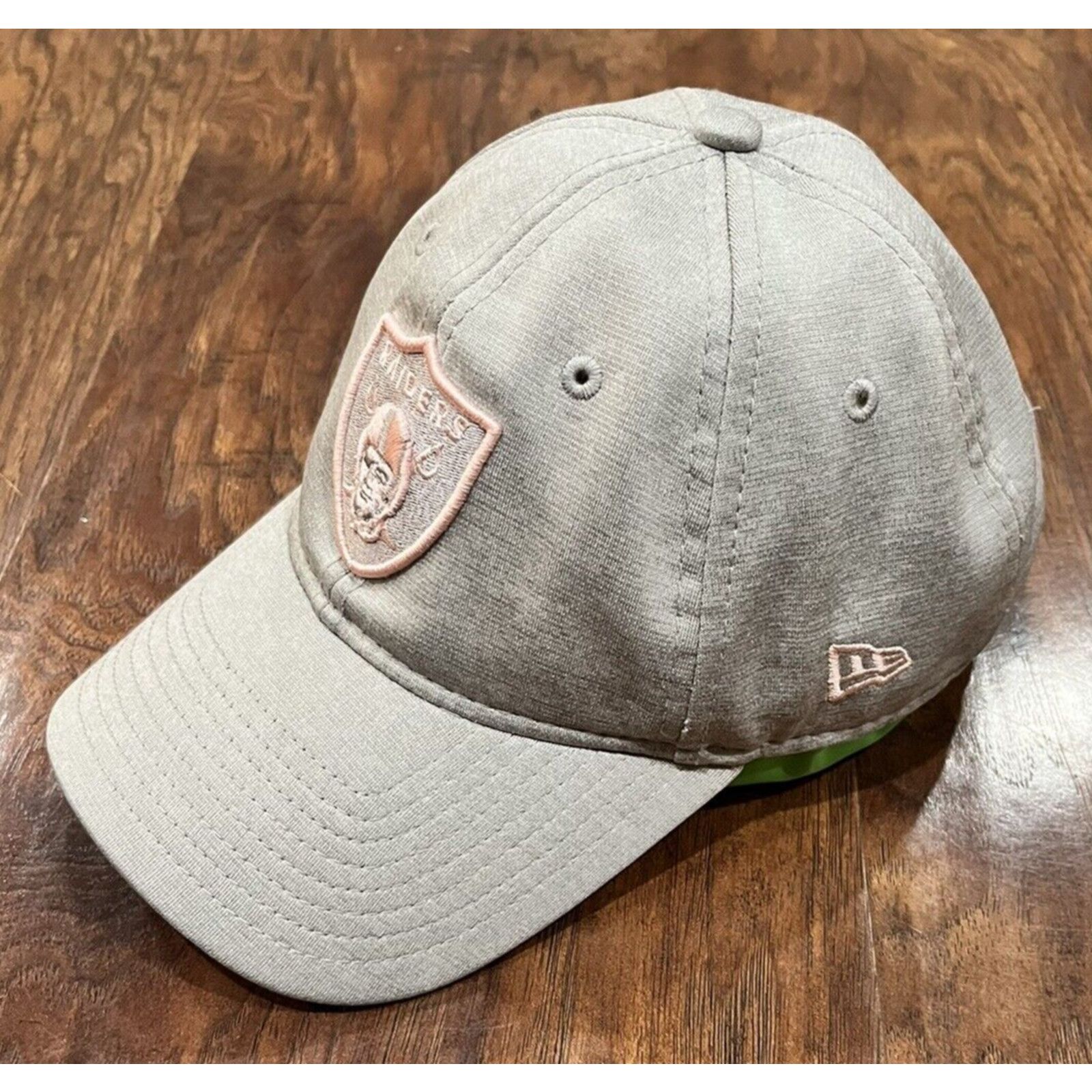 New Era RAIDERS HAT PINK GRAY LOGO NEW ERA WOMEN 9Twenty Strap Back Size ONE SIZE - 2 Thumbnail