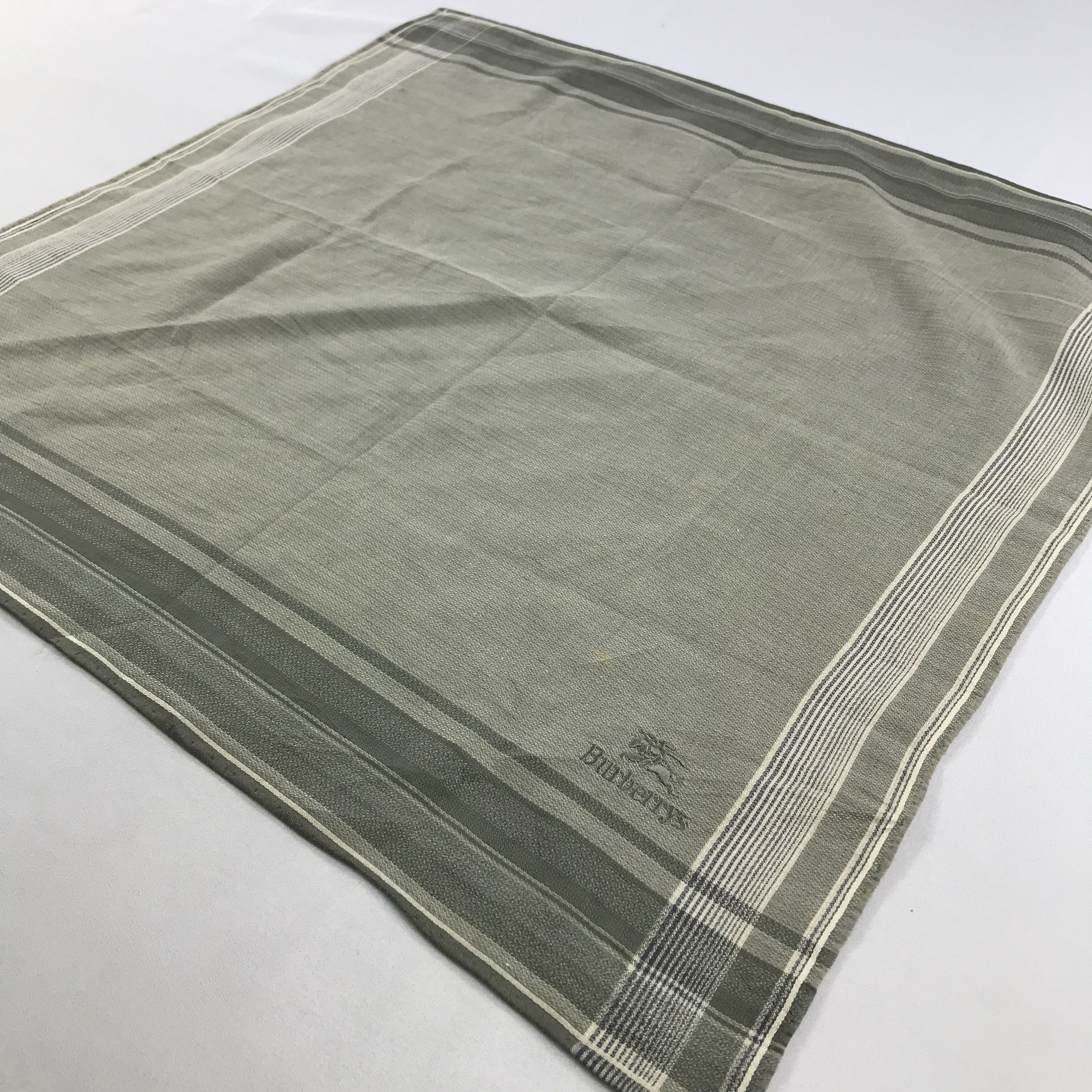 Burberry × Vintage Burberry Bandana / Handkerchief / Neckerchief -S2715 Size ONE SIZE - 2 Thumbnail